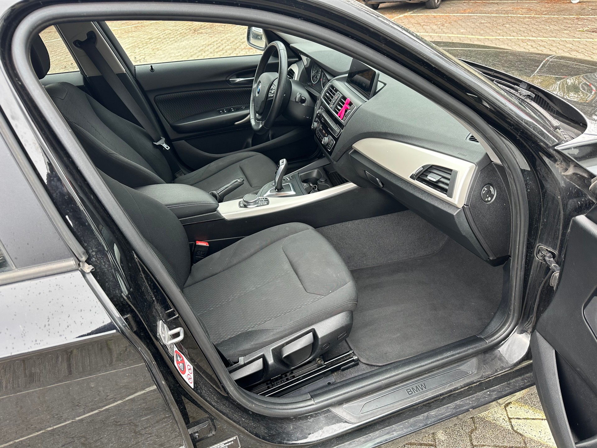 BMW 116d Sport Line Steptronic-image-13