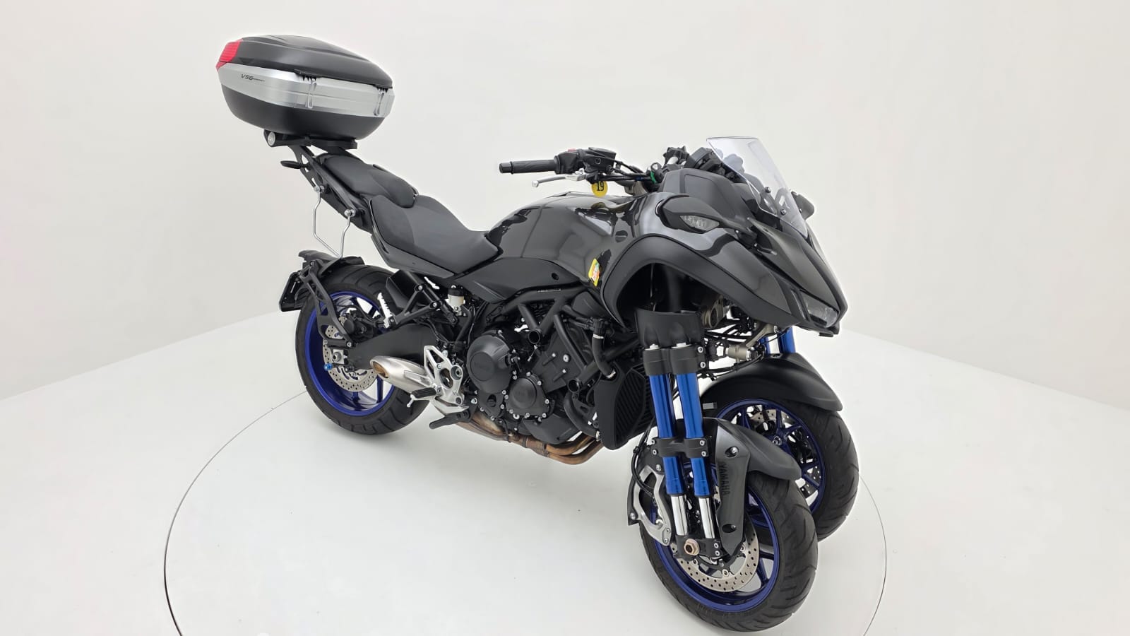 YAMAHA Niken-image-1