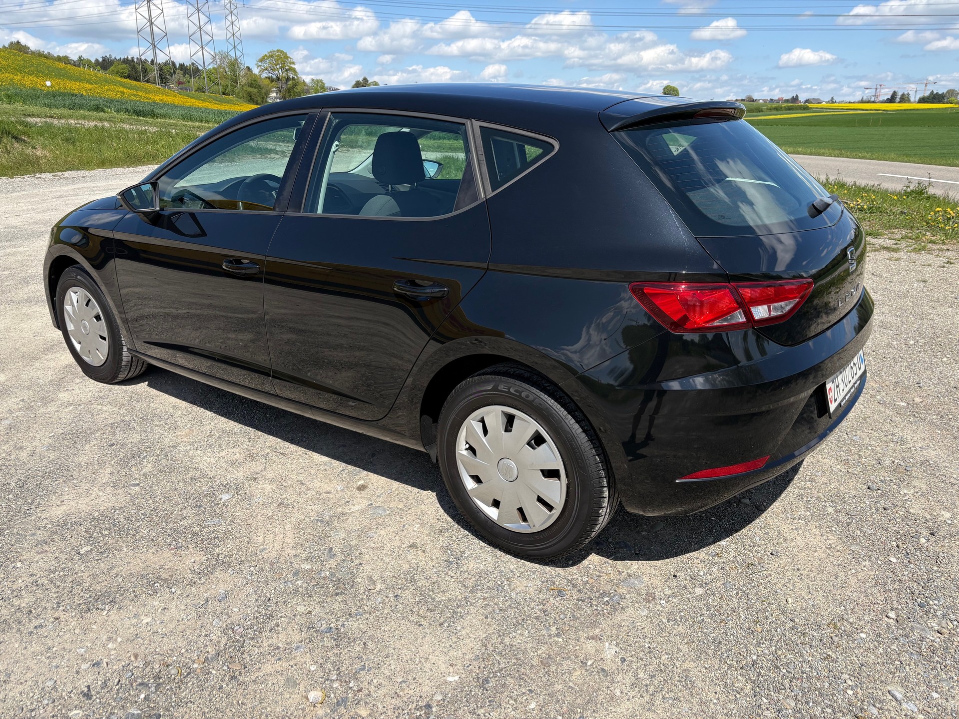 SEAT Leon 1.2 TSI Entry-image-5