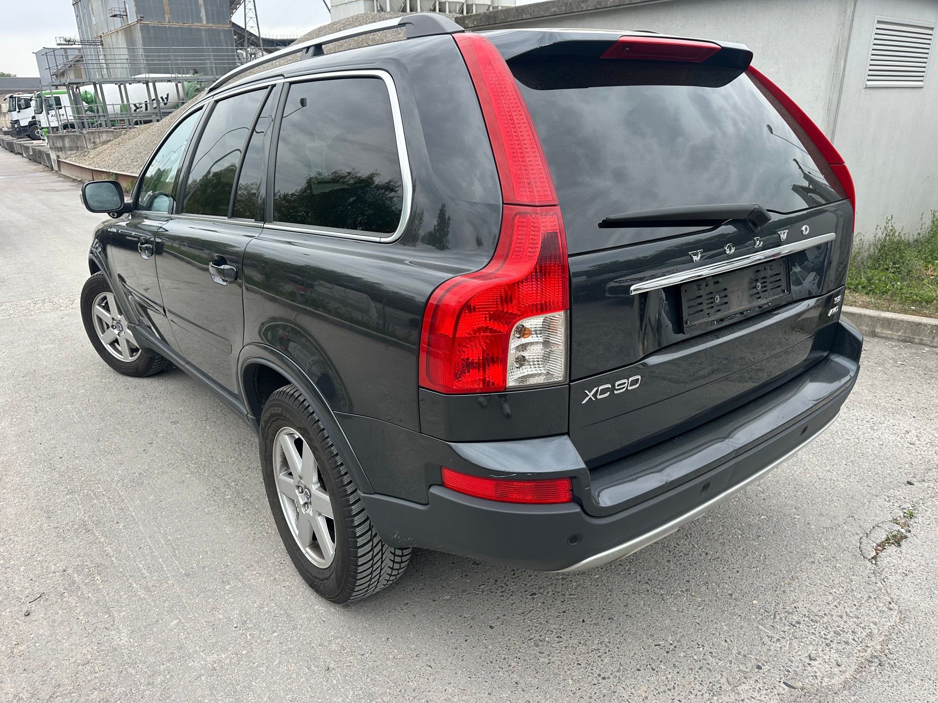 VOLVO XC90 3.2 AWD Inscription Geartronic-showroom-element-1