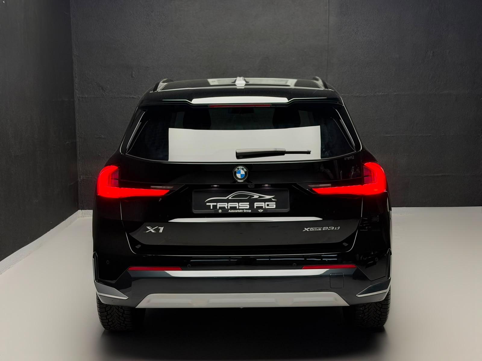BMW X1 xDrive 23d 48V MHEV FIRST EXCLUSIVE • Facelift • 2t AHK-image-3
