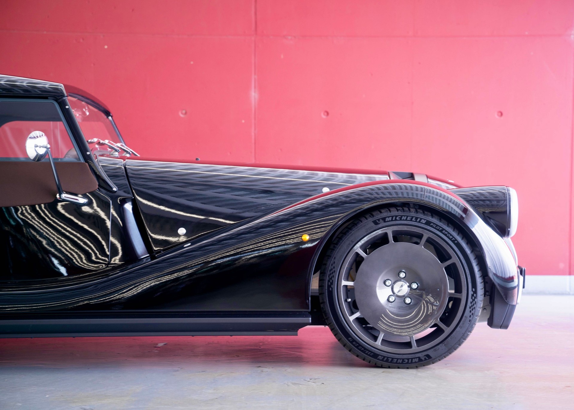 MORGAN Supersport 3.0 Bespoke (Swiss New car,, sports exhaust, hardtop, 30-month factory warranty)-image-8