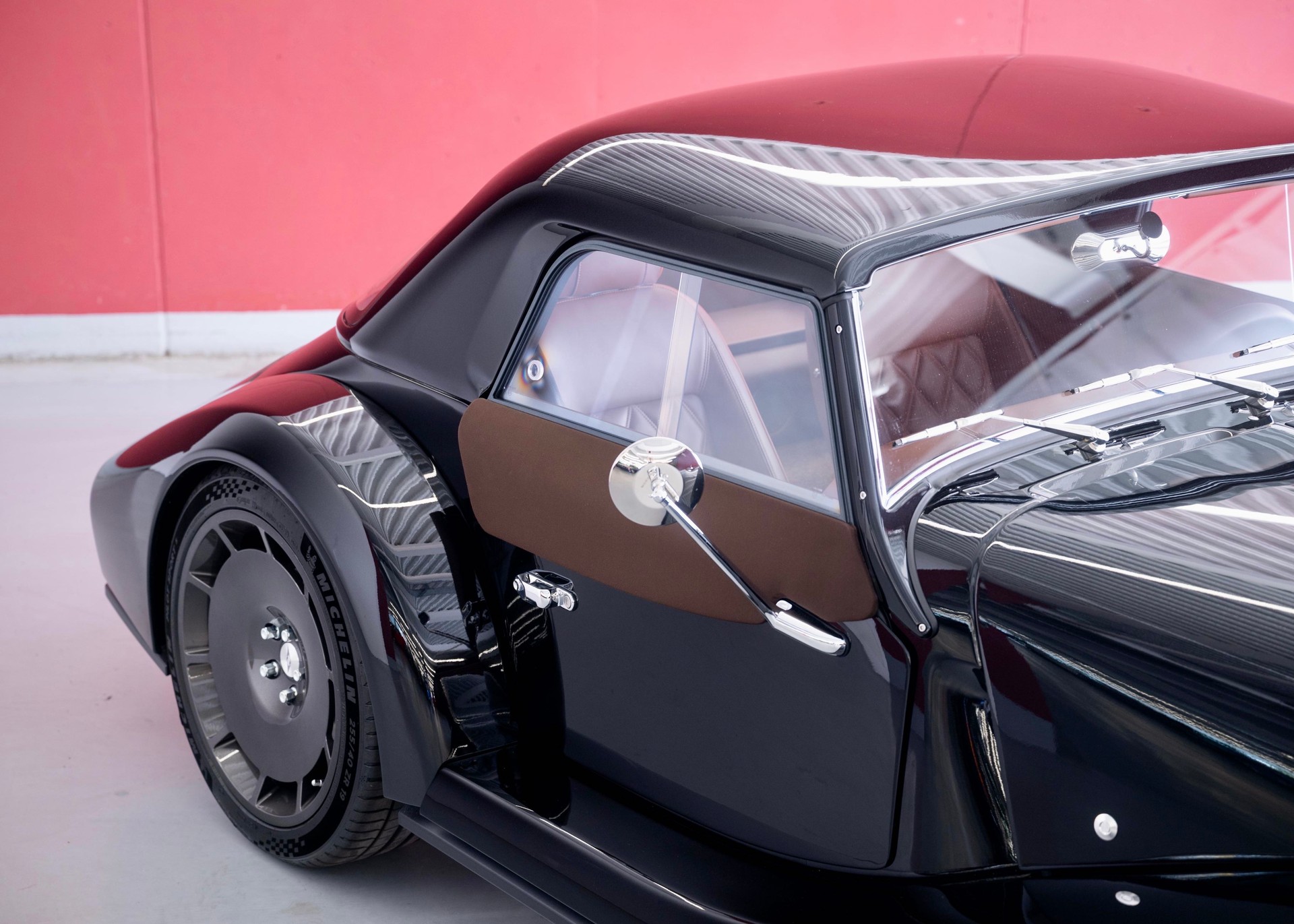 MORGAN Supersport 3.0 Bespoke (Swiss New car,, sports exhaust, hardtop, 30-month factory warranty)-image-12