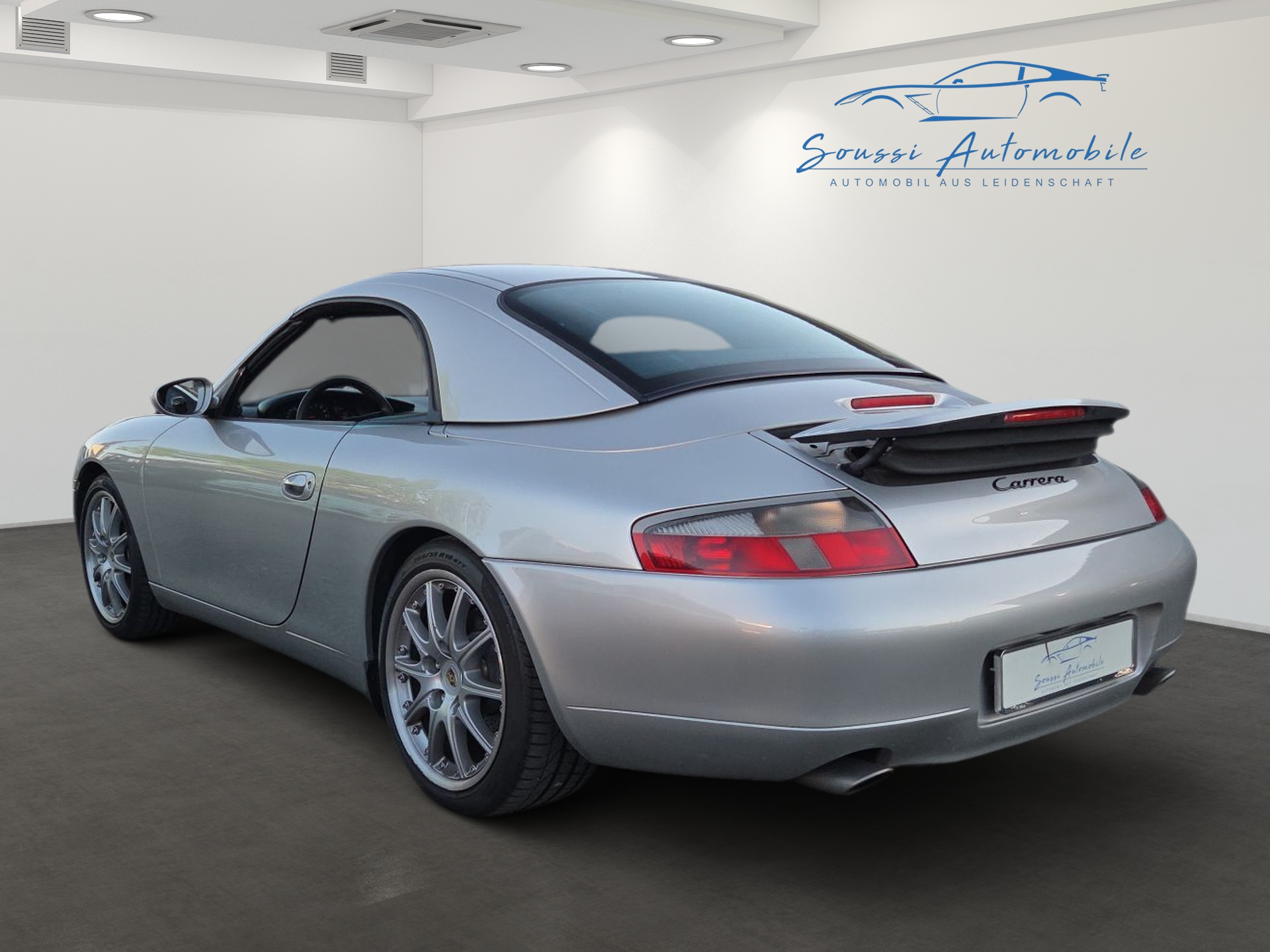 PORSCHE 911 Carrera Cabrio-showroom-element-2