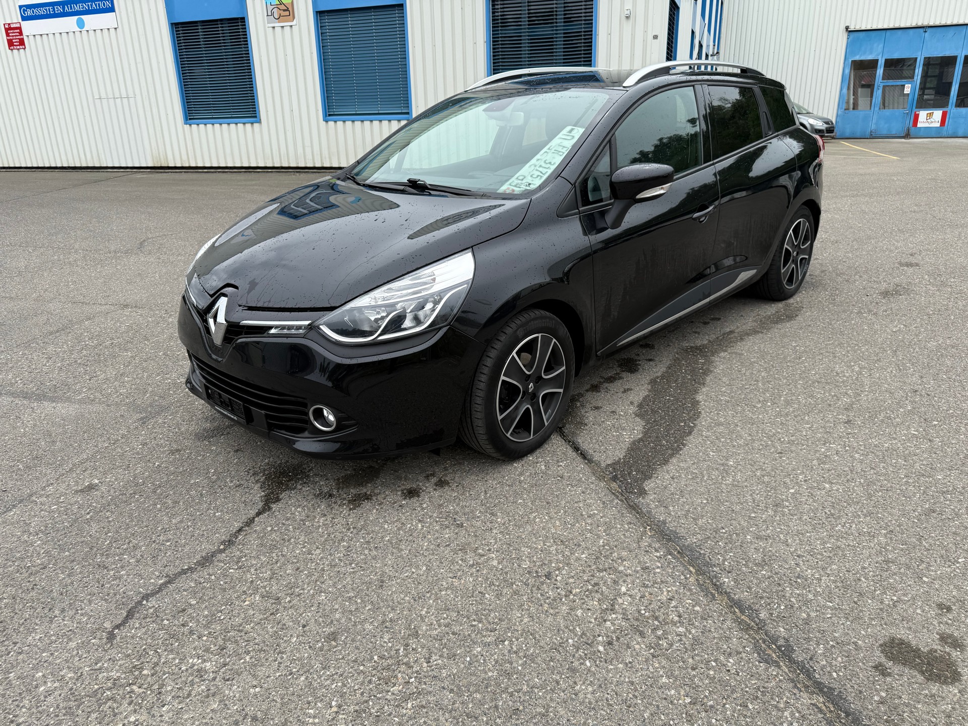 RENAULT Clio Grandtour 1.2 16V T Swiss Edition EDC-image-8