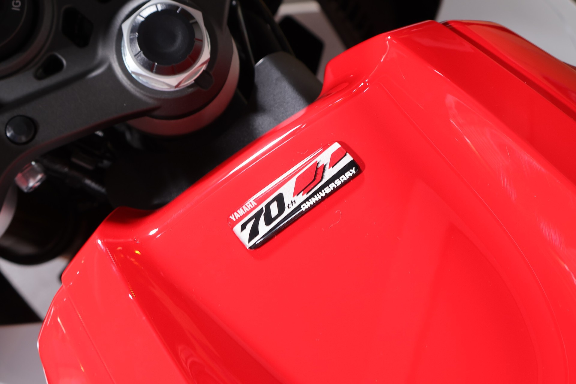 YAMAHA R7 35 kW 70th Anniversary-image-6