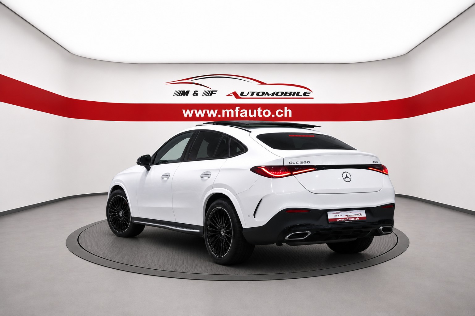 MERCEDES-BENZ GLC 200 AMG Line 4matic Coupé CH FAHRZEUG-image-4