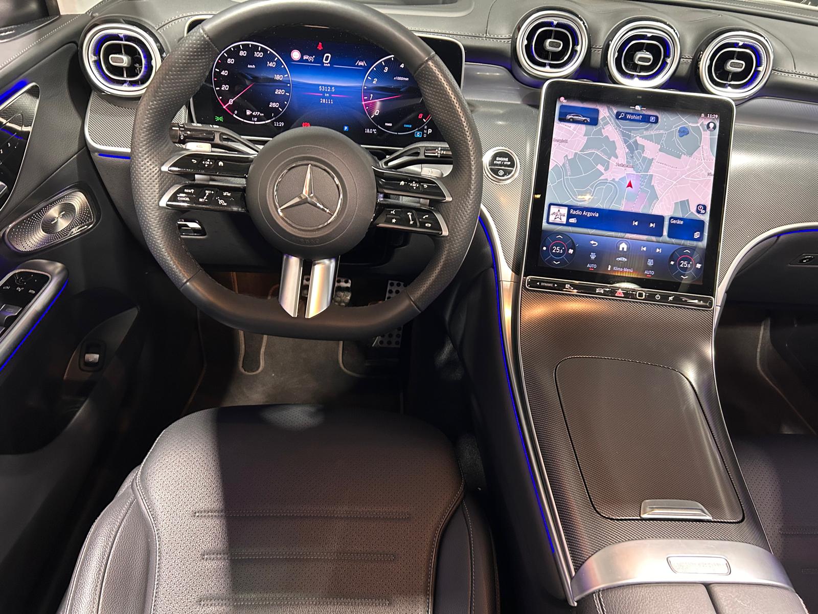 MERCEDES-BENZ GLC 200 AMG Line 4matic Coupé CH FAHRZEUG-image-14
