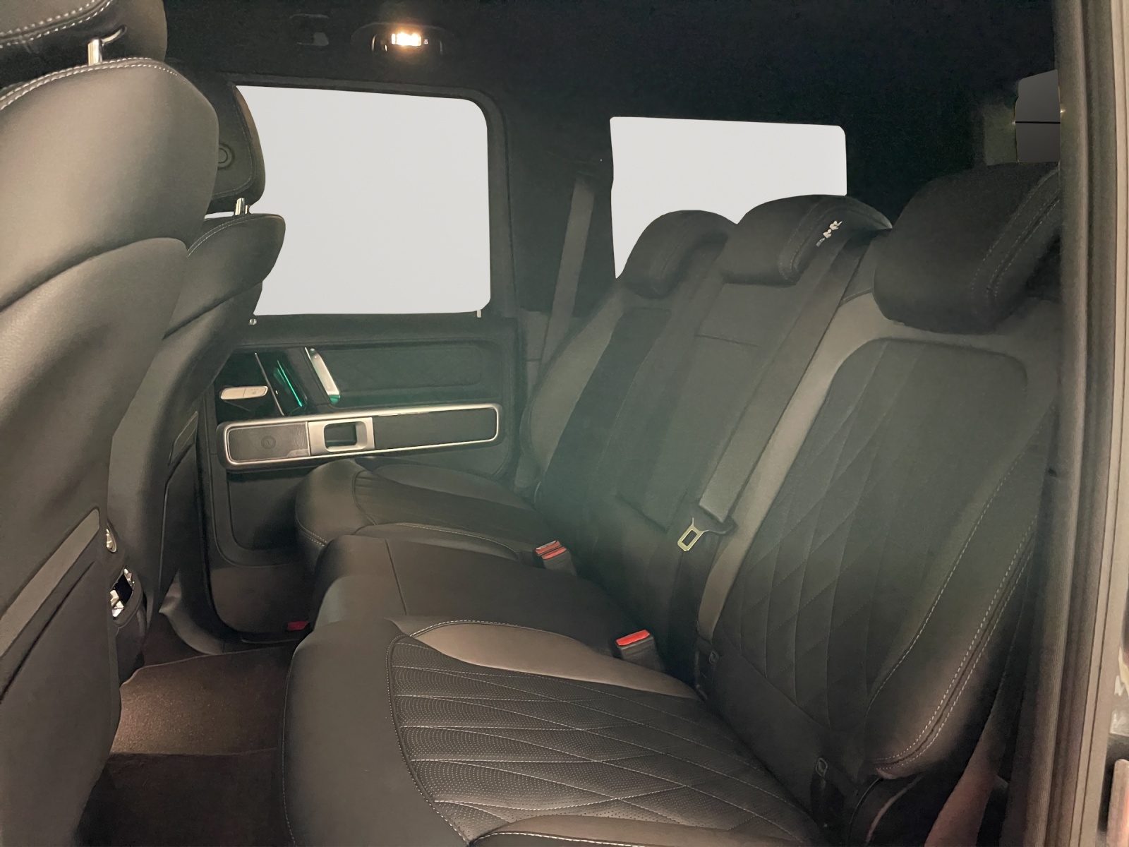 MERCEDES-BENZ G 450d 9G-Tronic-image-8