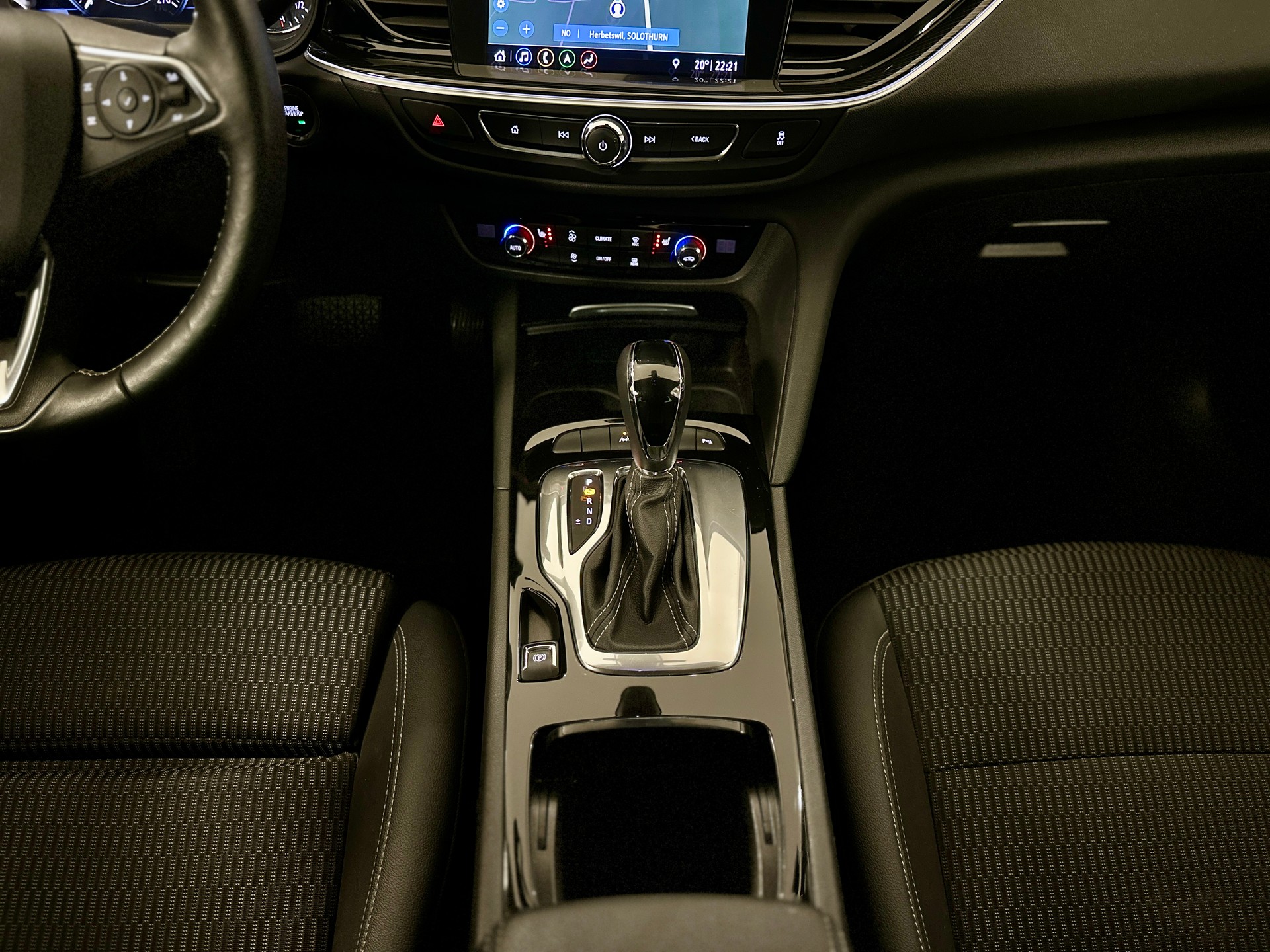 OPEL Insignia 1.6 CDTI Sports Tourer Edition Automatic-image-20