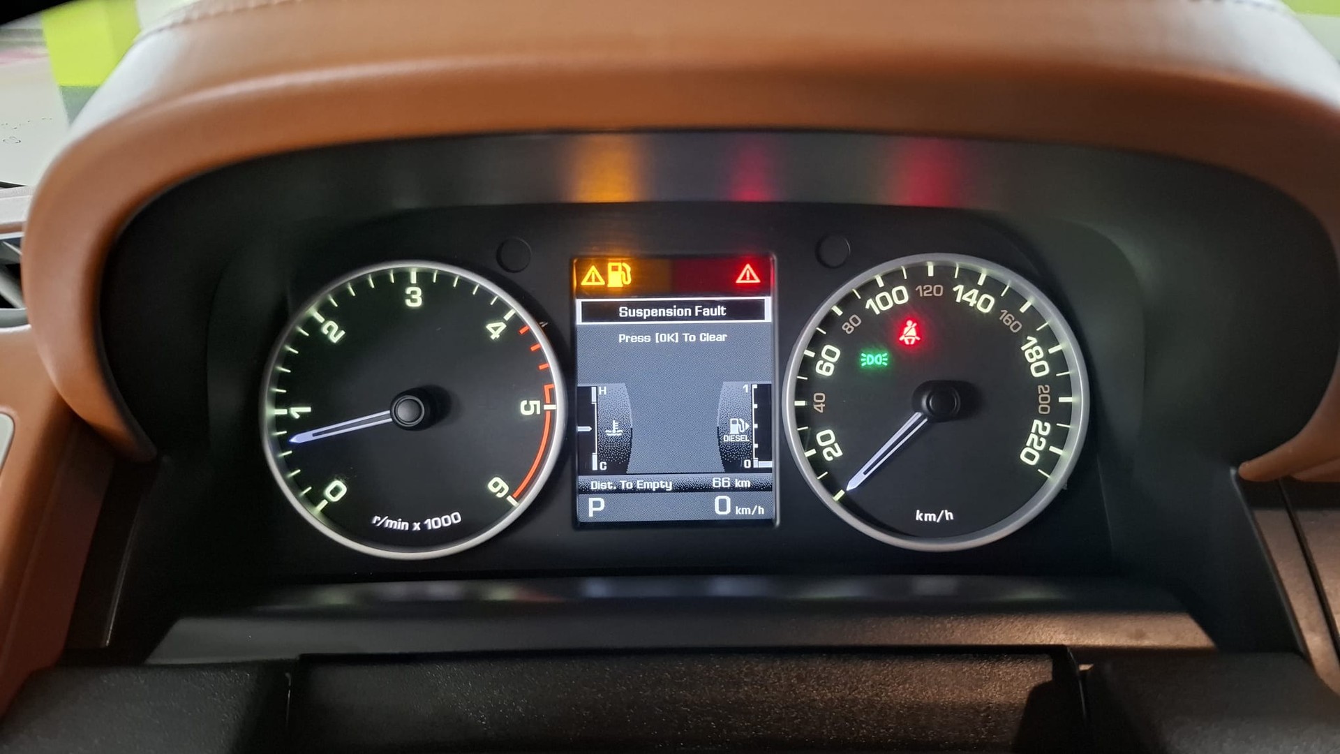 LAND ROVER Range Rover Sport 3.0 TDV6 HSE Automatic-image-13