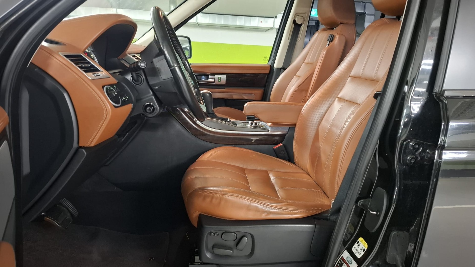 LAND ROVER Range Rover Sport 3.0 TDV6 HSE Automatic-image-8