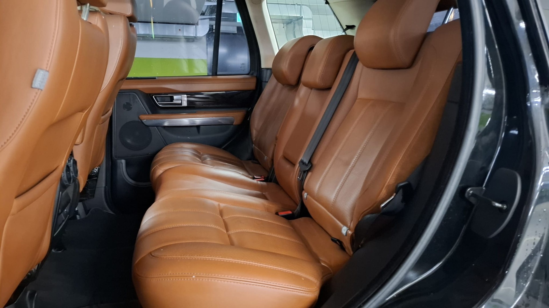 LAND ROVER Range Rover Sport 3.0 TDV6 HSE Automatic-image-11