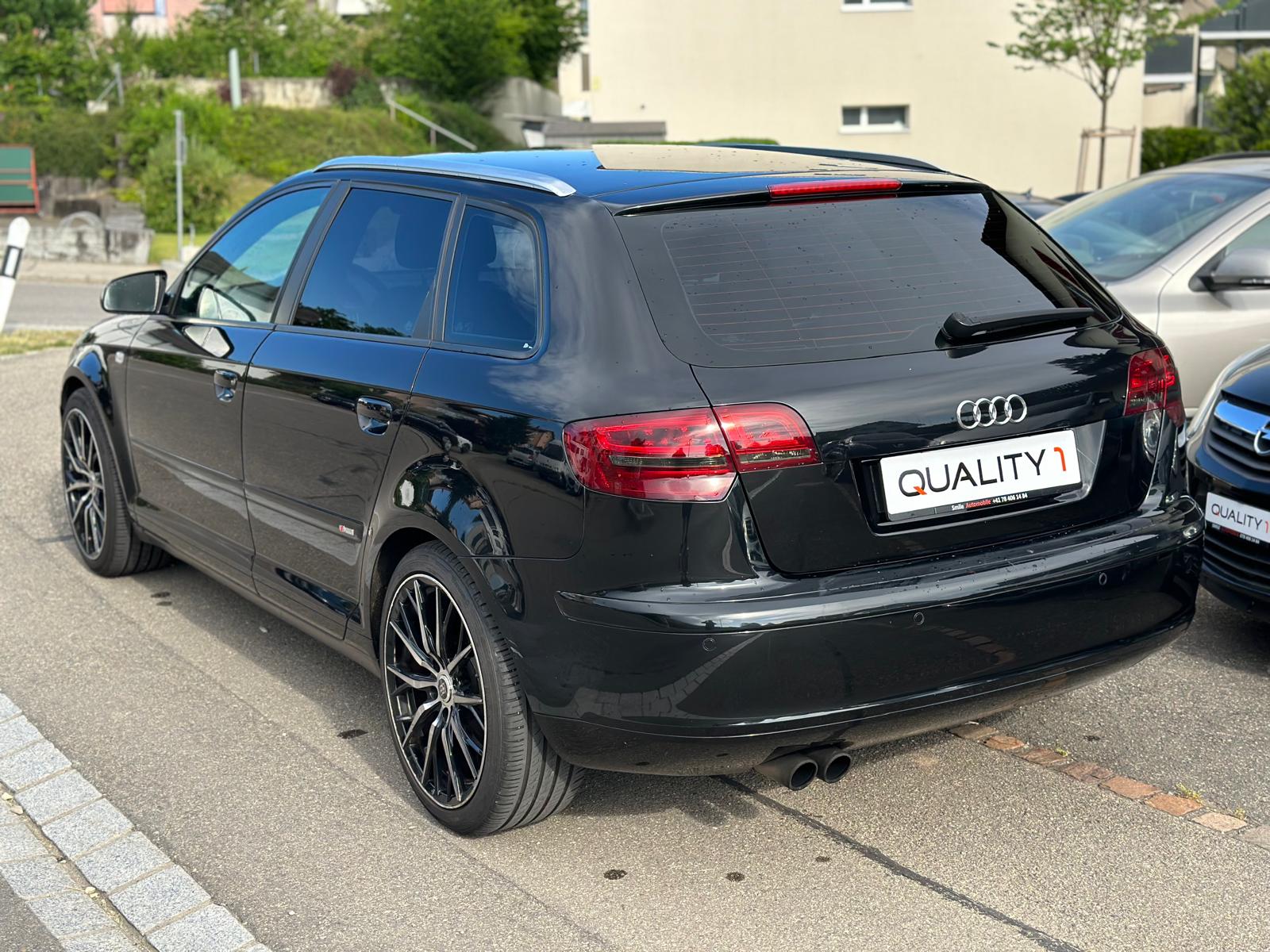 AUDI A3 Sportback 1.8 Turbo S-LINE-image-3