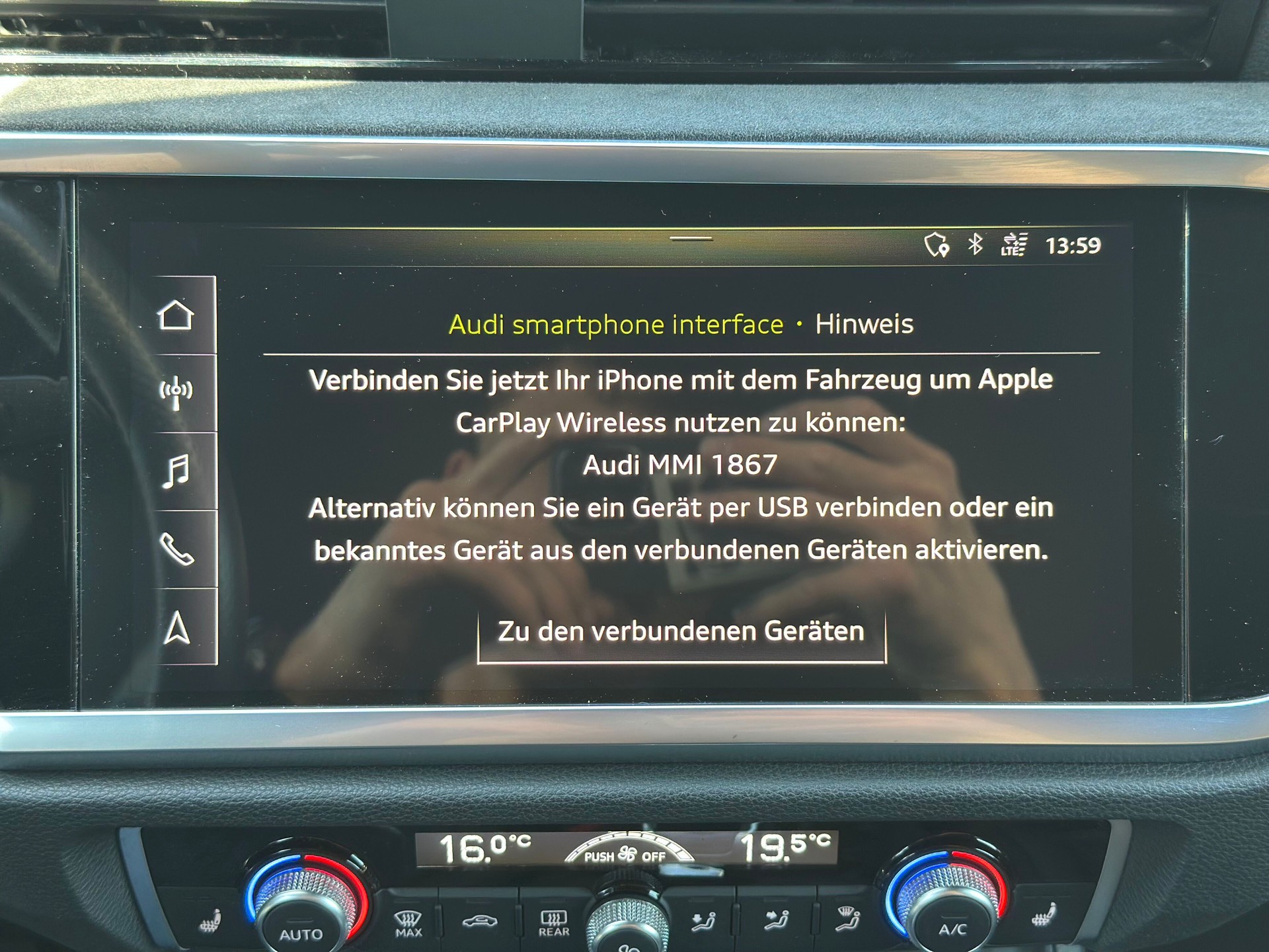 AUDI RS Q3 2.5 TFSI quattro S tronic-image-12