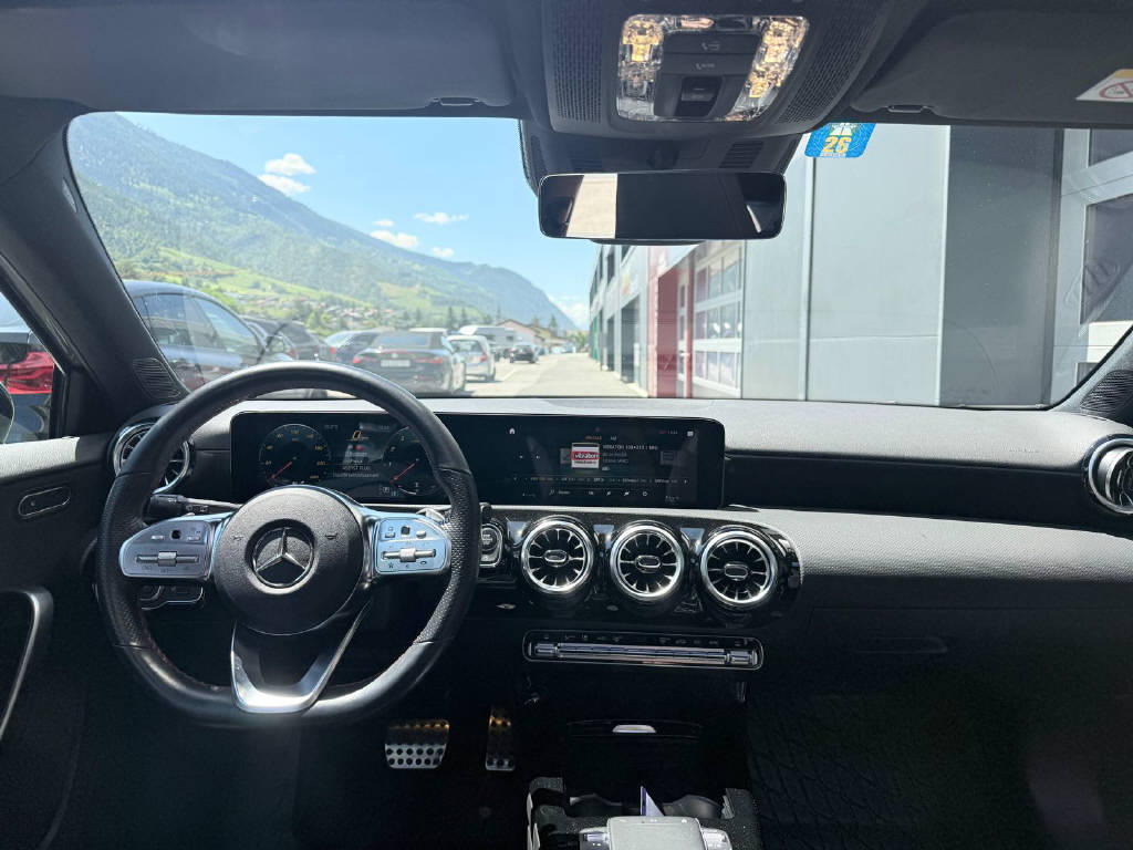 MERCEDES-BENZ A 250 AMG Line 4m - CH-image-6