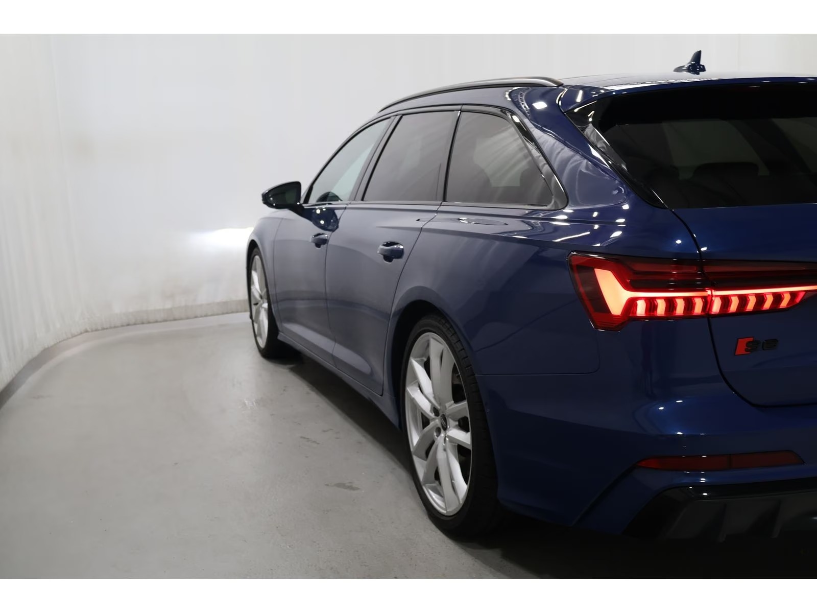 AUDI S6 Avant 3.0 TDI quattro tiptronic-image-6