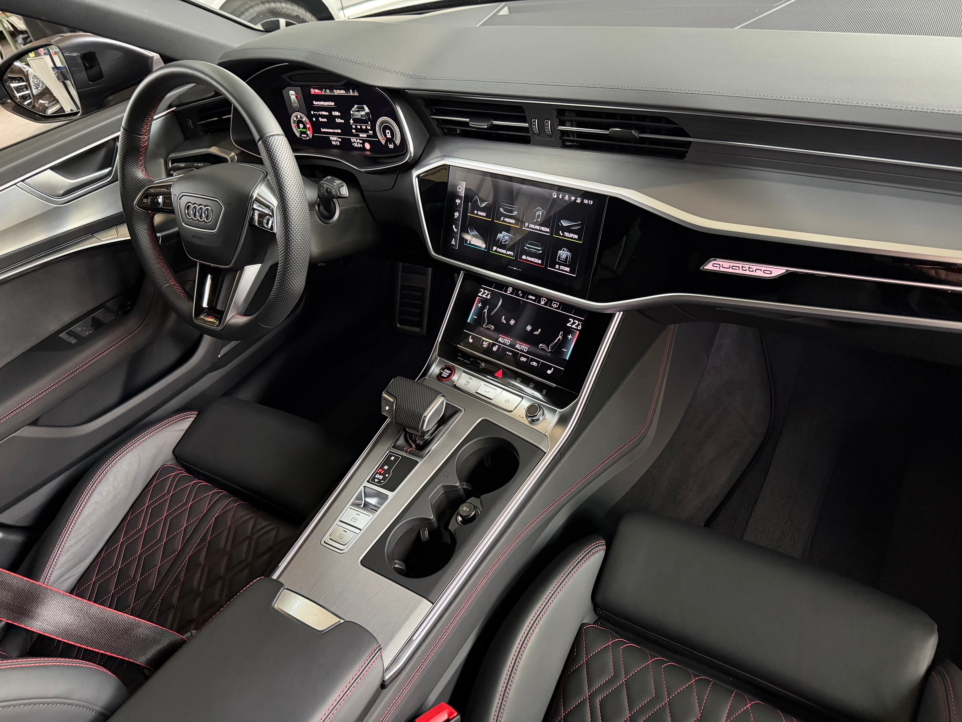 AUDI S6 Avant 3.0 TDI quattro tiptronic-showroom-element-1