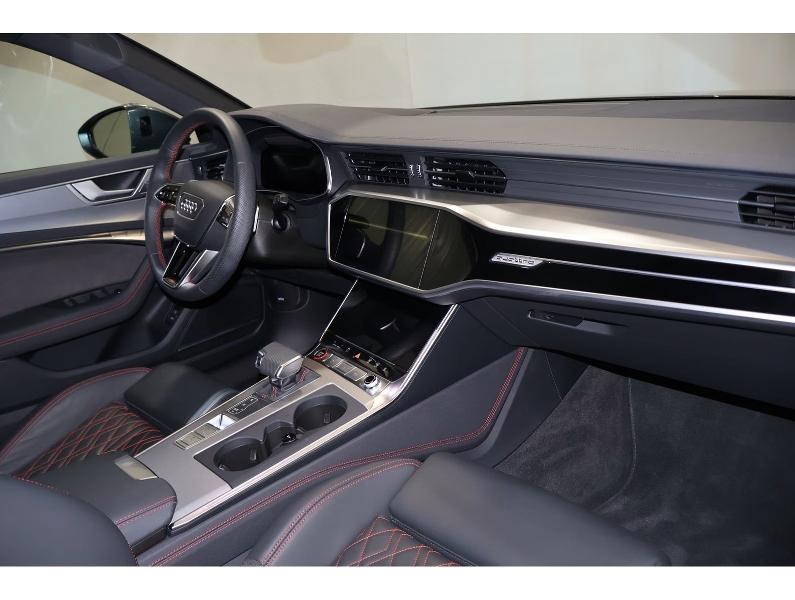 AUDI S6 Avant 3.0 TDI quattro tiptronic-image-14