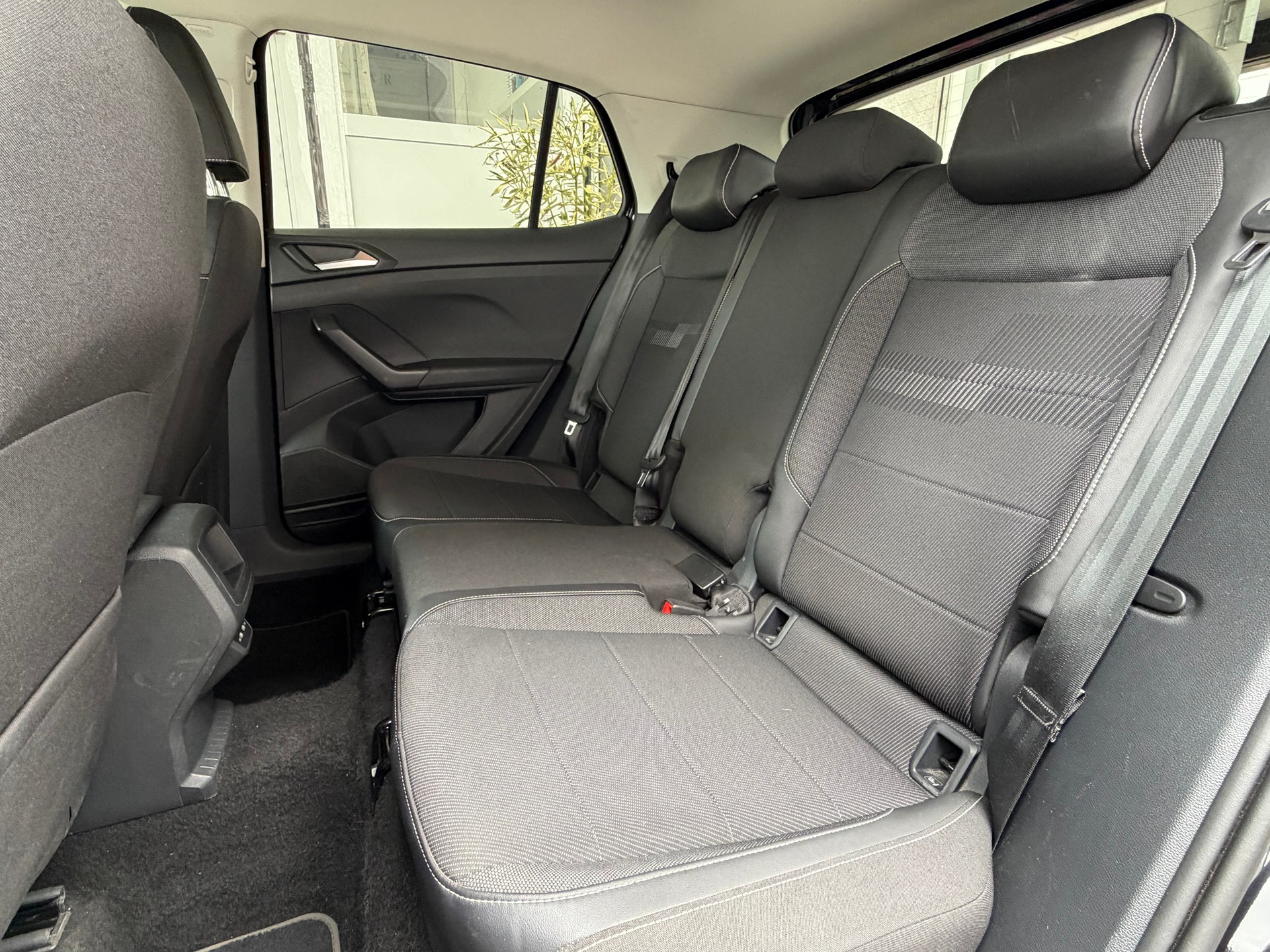 VW T-Cross 1.0 TSI Life Selection DSG-image-7