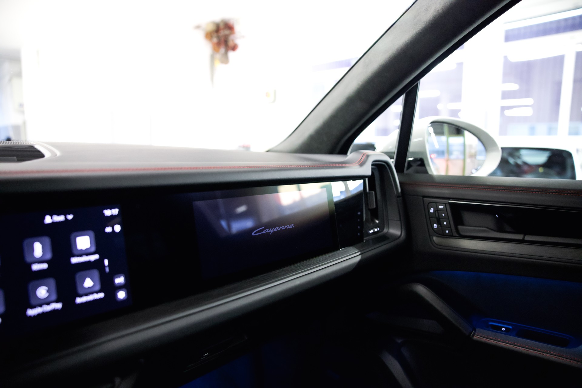 PORSCHE Cayenne GTS Tiptronic-image-32