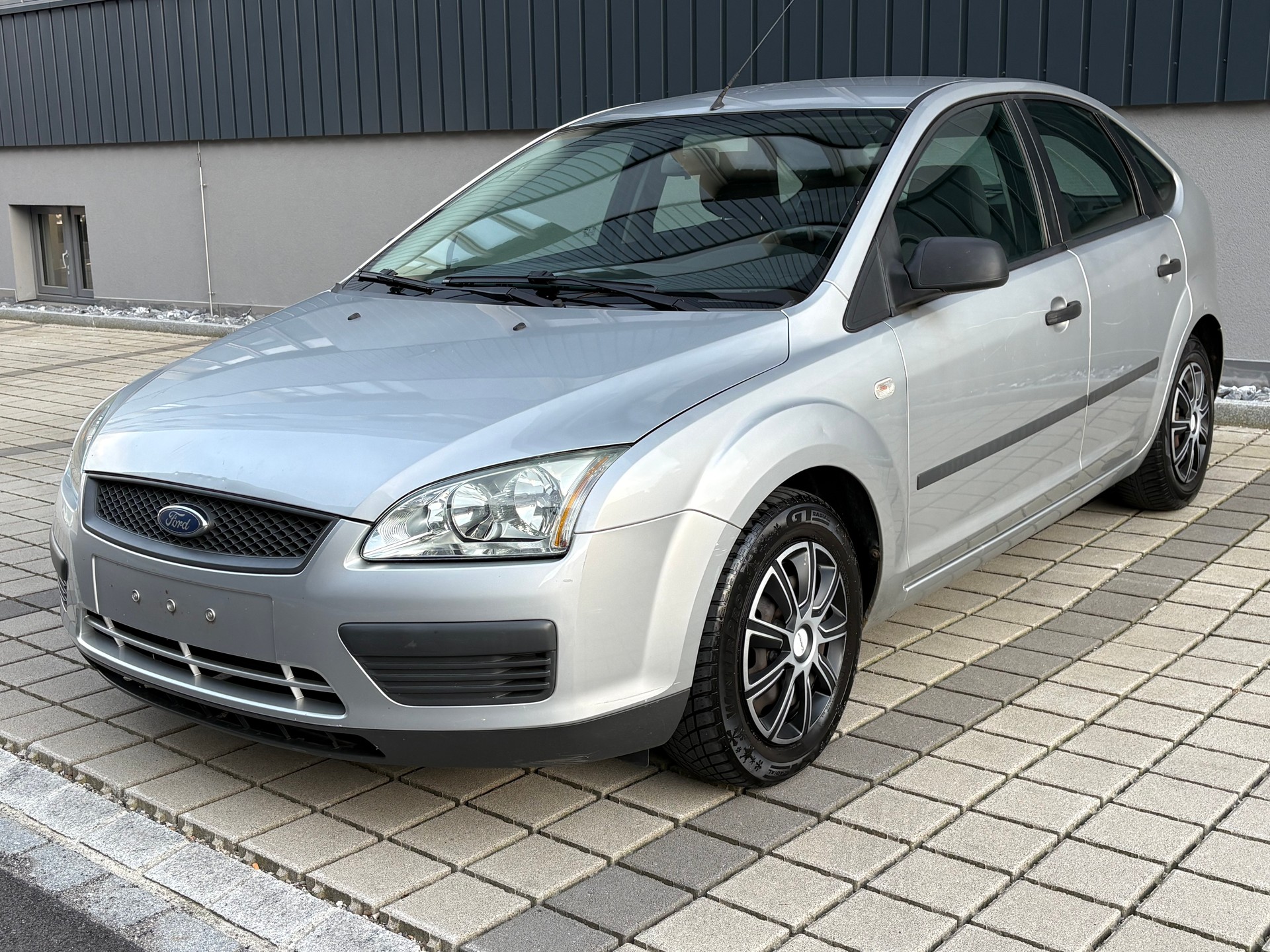 FORD Focus 1.4i Ambiente