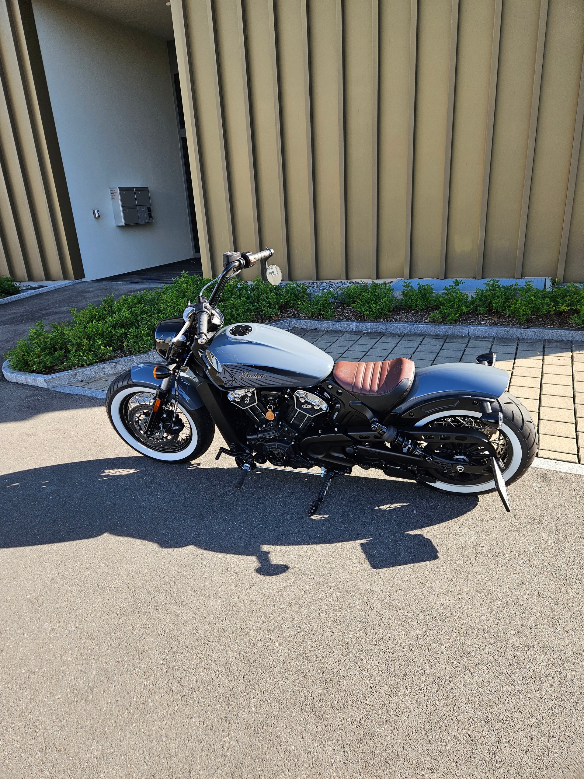 INDIAN Scout Bobber Twenty-image-2