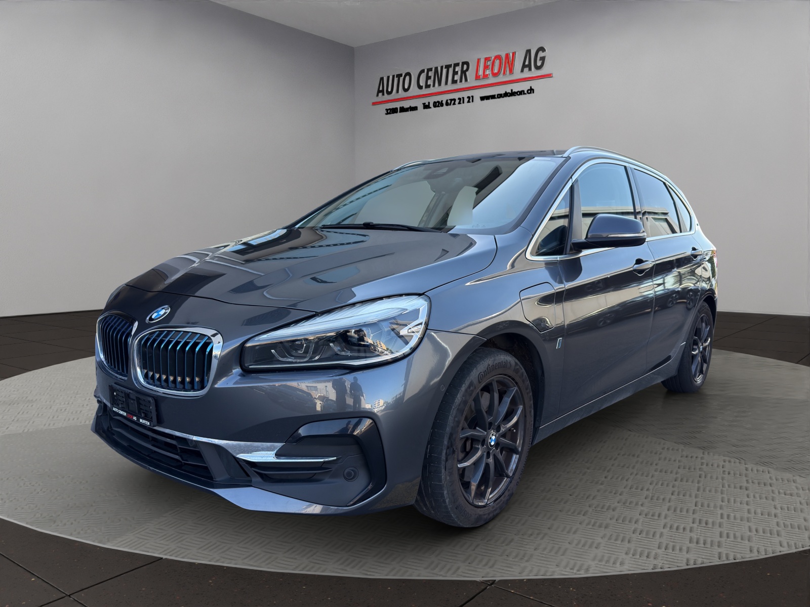 BMW 225xe iPerformance Active Tourer Steptronic Luxury Line-showroom-element-1