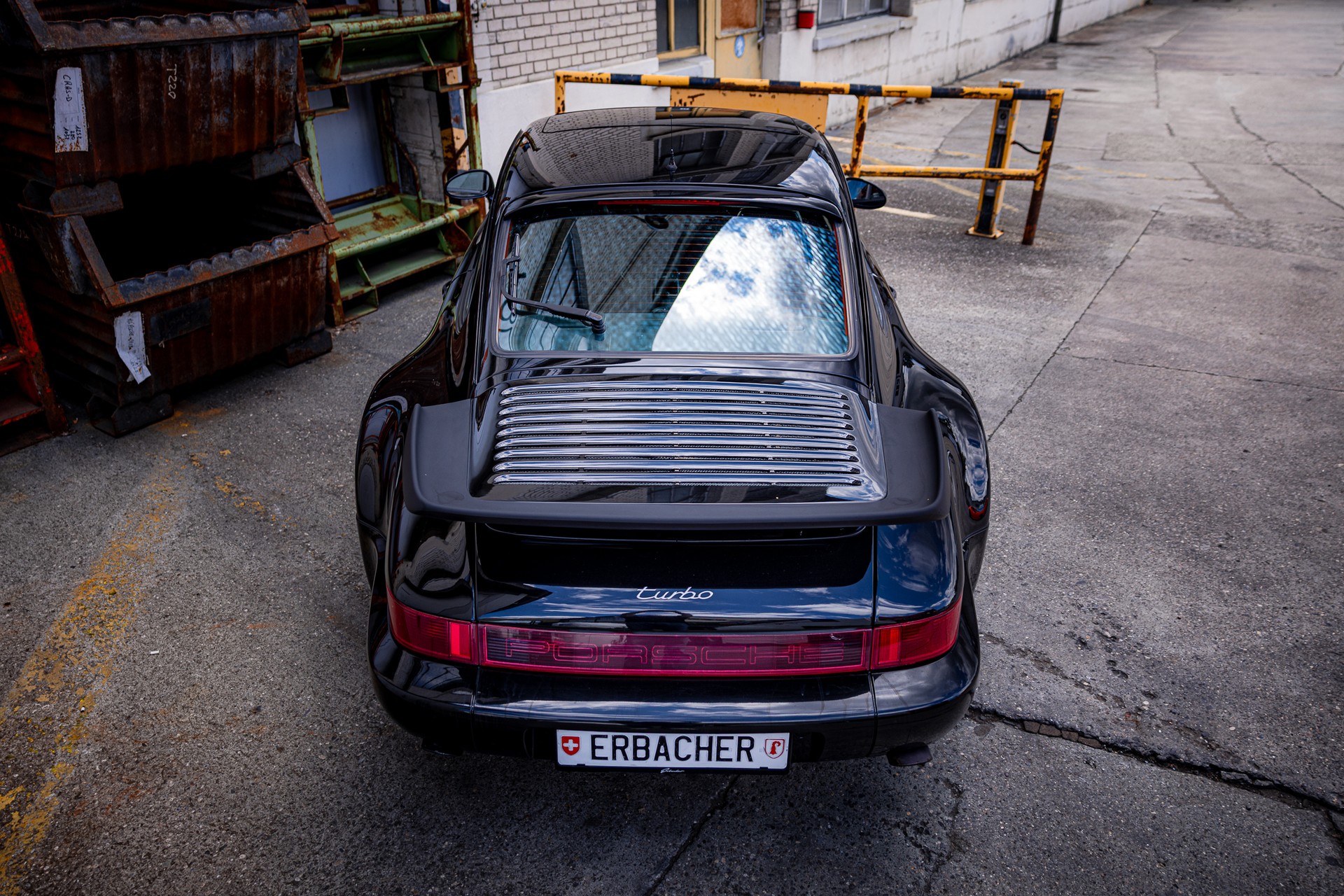 PORSCHE Turbo-image-13