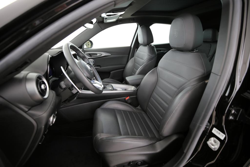 ALFA ROMEO Tonale 1.3 Plug-in Hybrid Veloce Q4-showroom-element-3