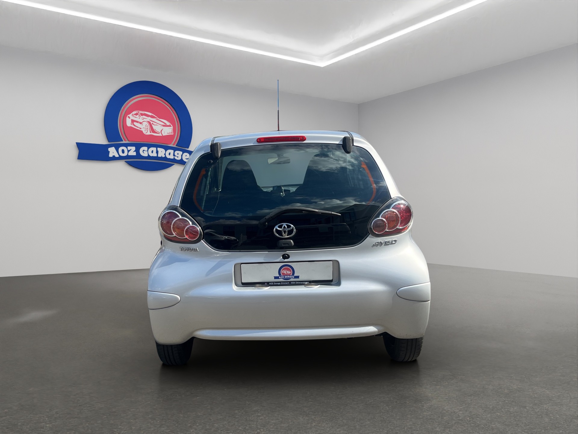 TOYOTA Aygo 1.0 Linea Terra-image-4