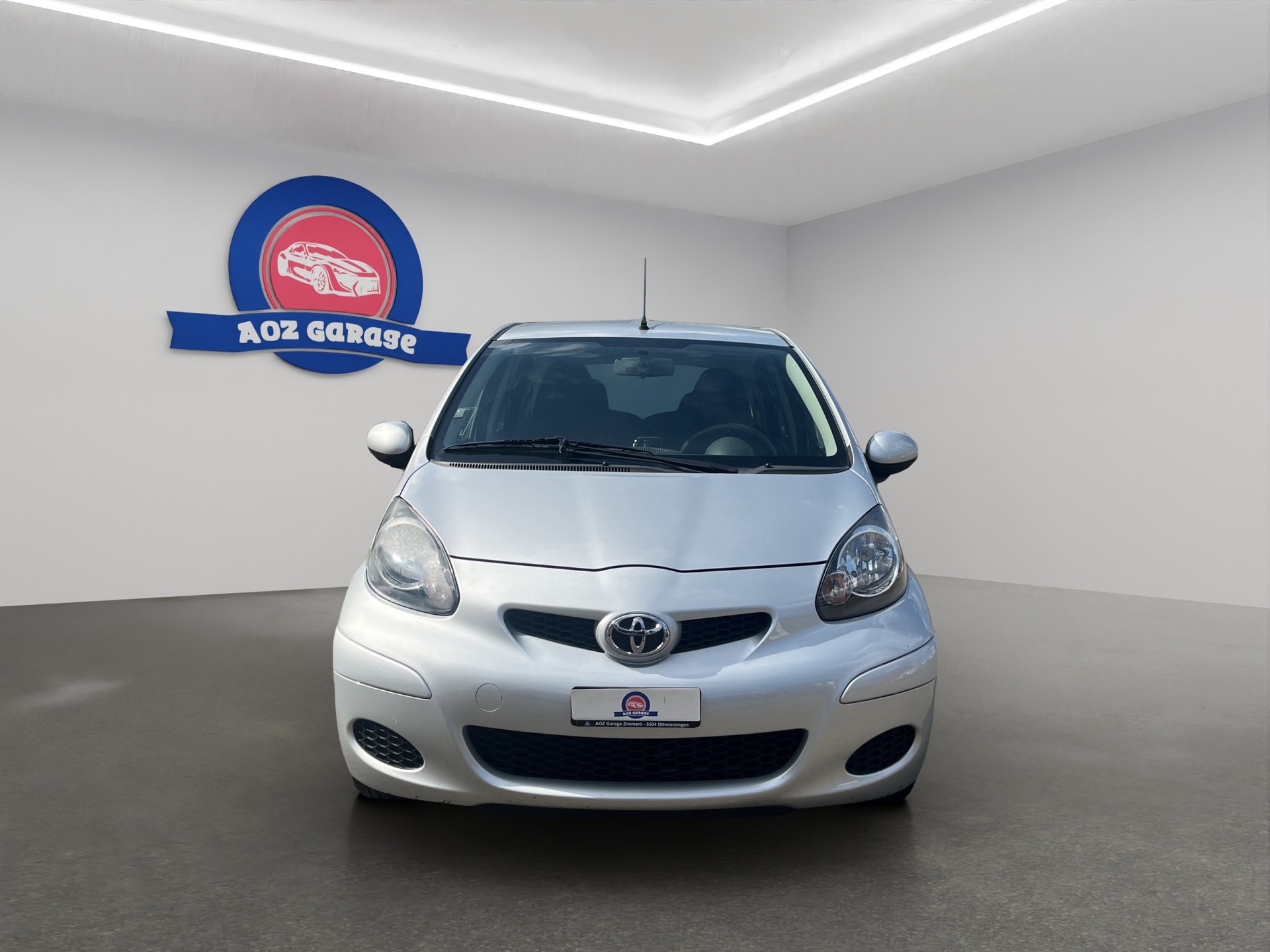 TOYOTA Aygo 1.0 Linea Terra-image-1