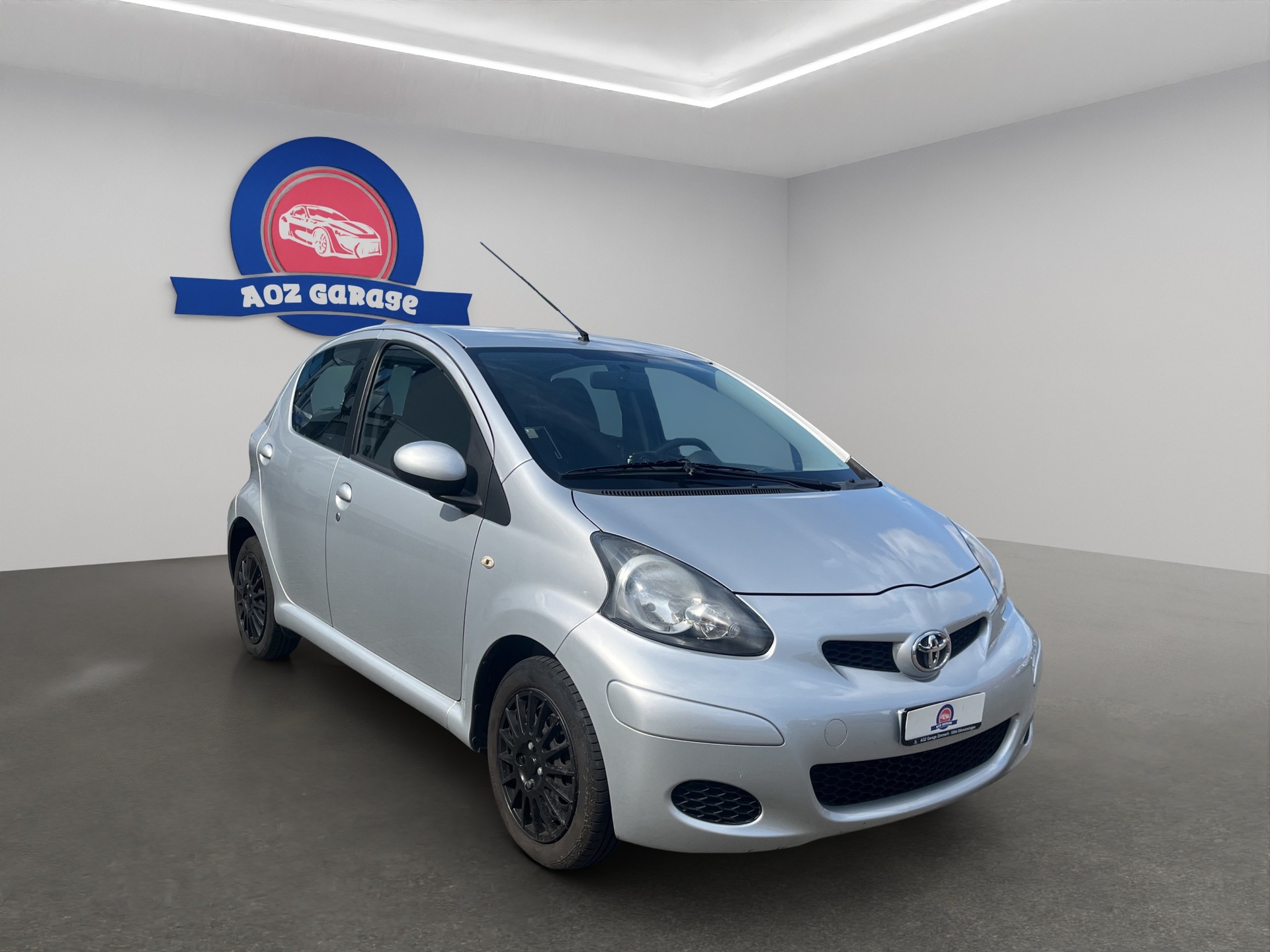 TOYOTA Aygo 1.0 Linea Terra-image-7