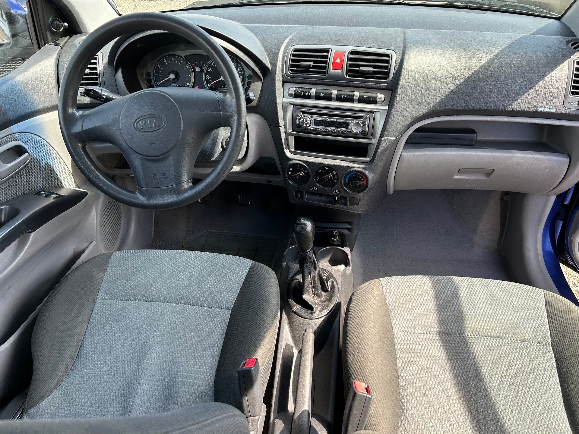 KIA Picanto 1.1 Classic-image-11