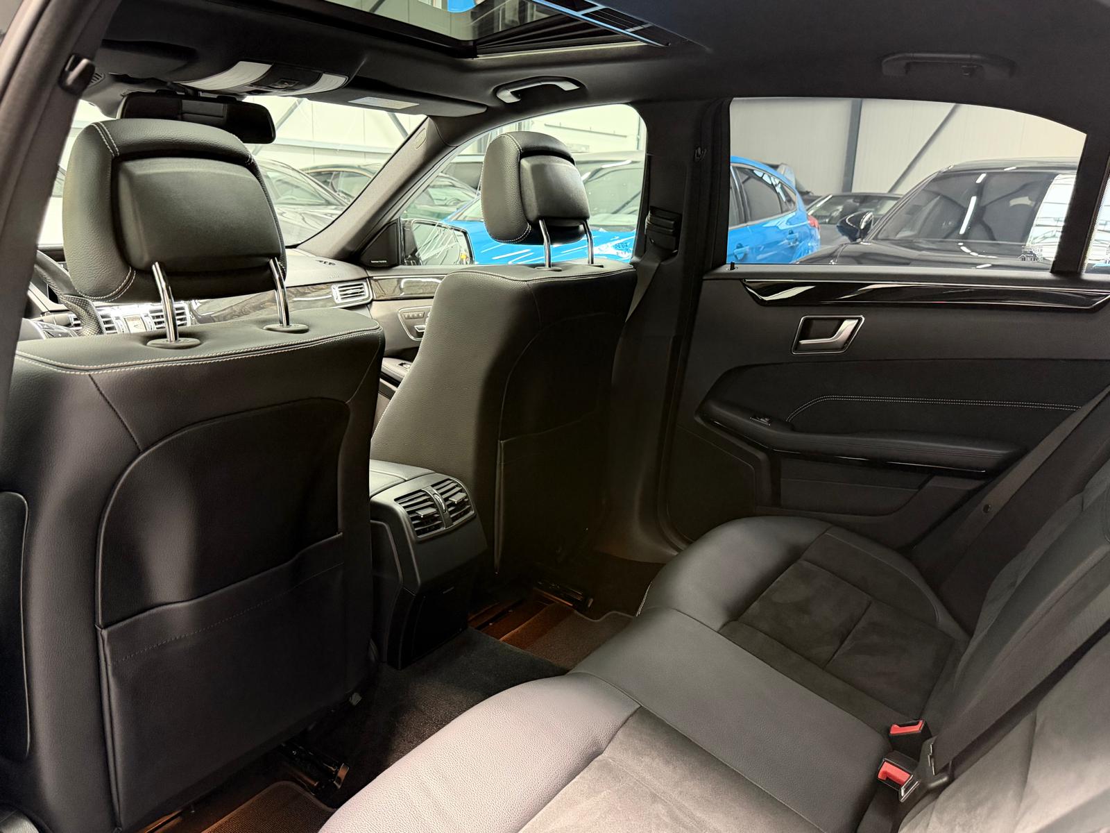 MERCEDES-BENZ E 400 Avantgarde 4Matic 7G-Tronic-image-23