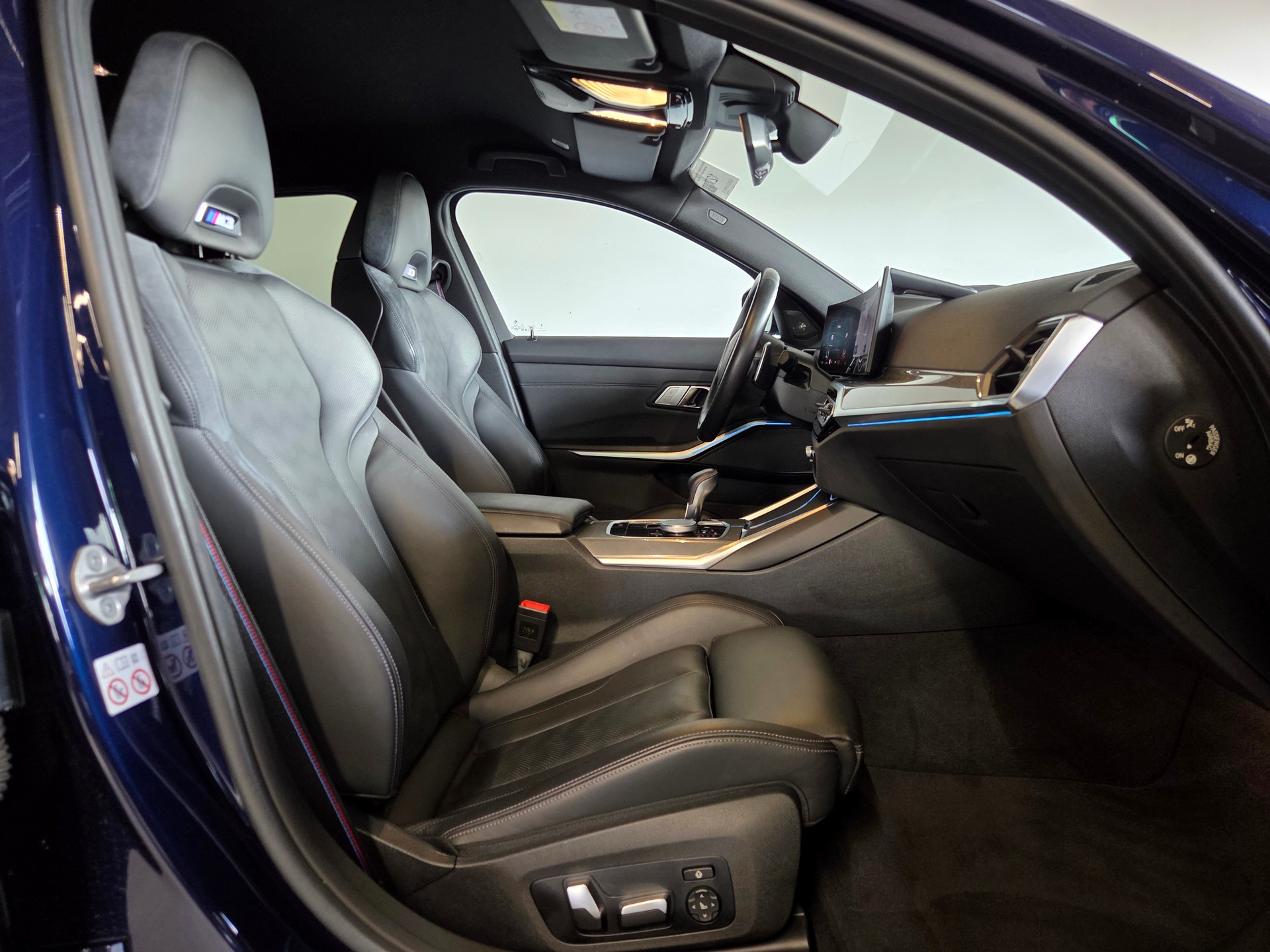 BMW M3 Competition xDrive Touring-image-14