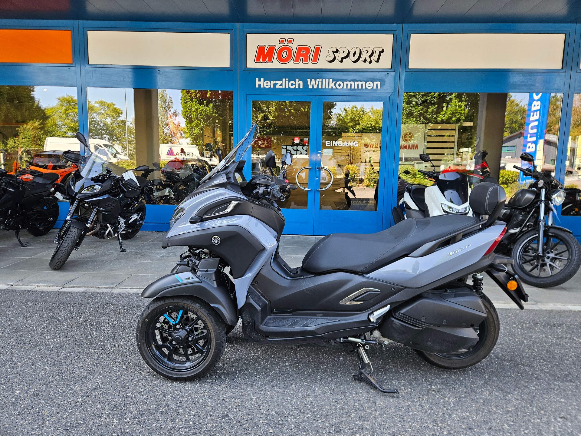 YAMAHA TRICITY 300-image-3