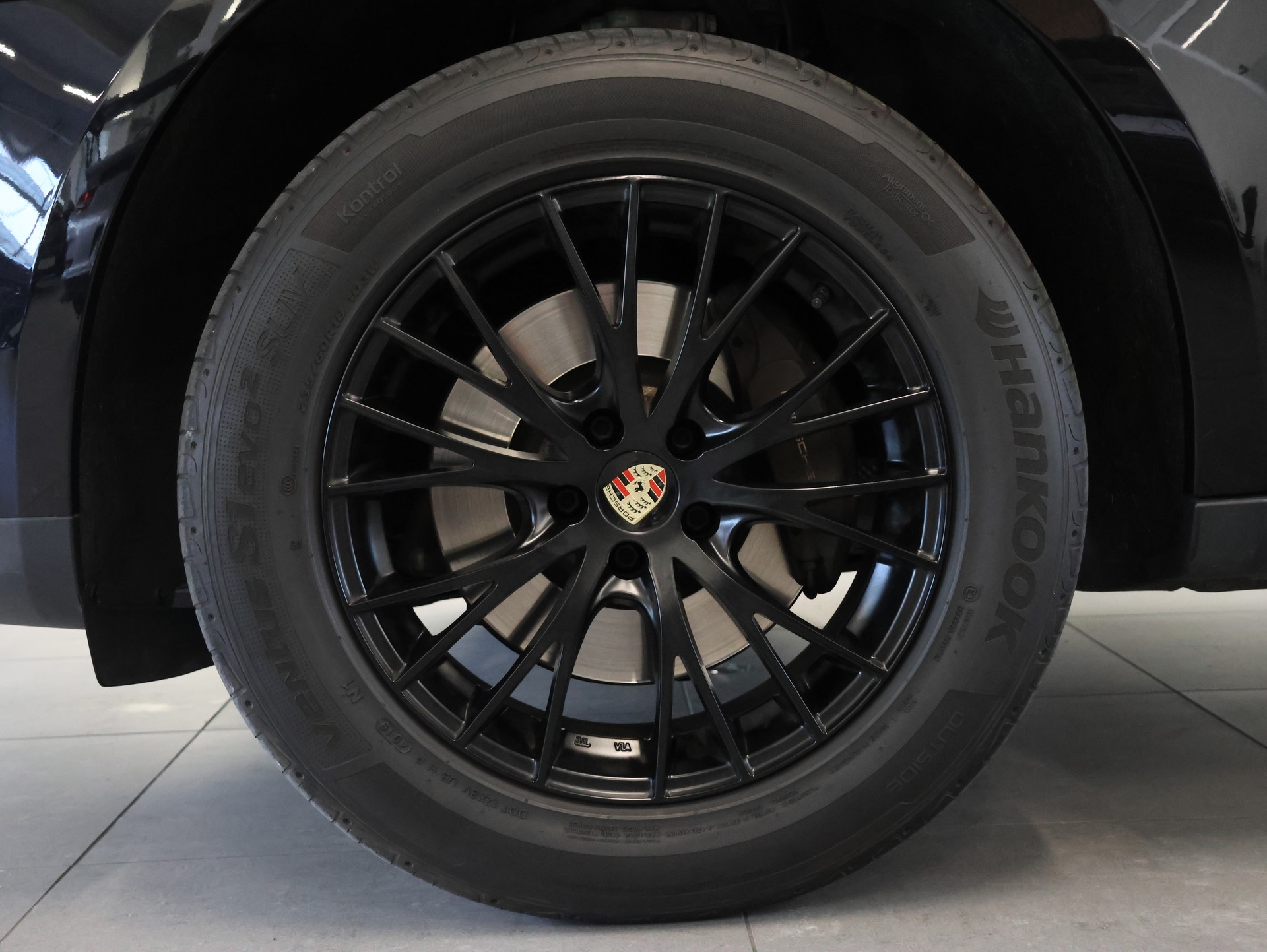 PORSCHE Macan PDK * Sitzheizung* *Rückfahrkamera*-image-9