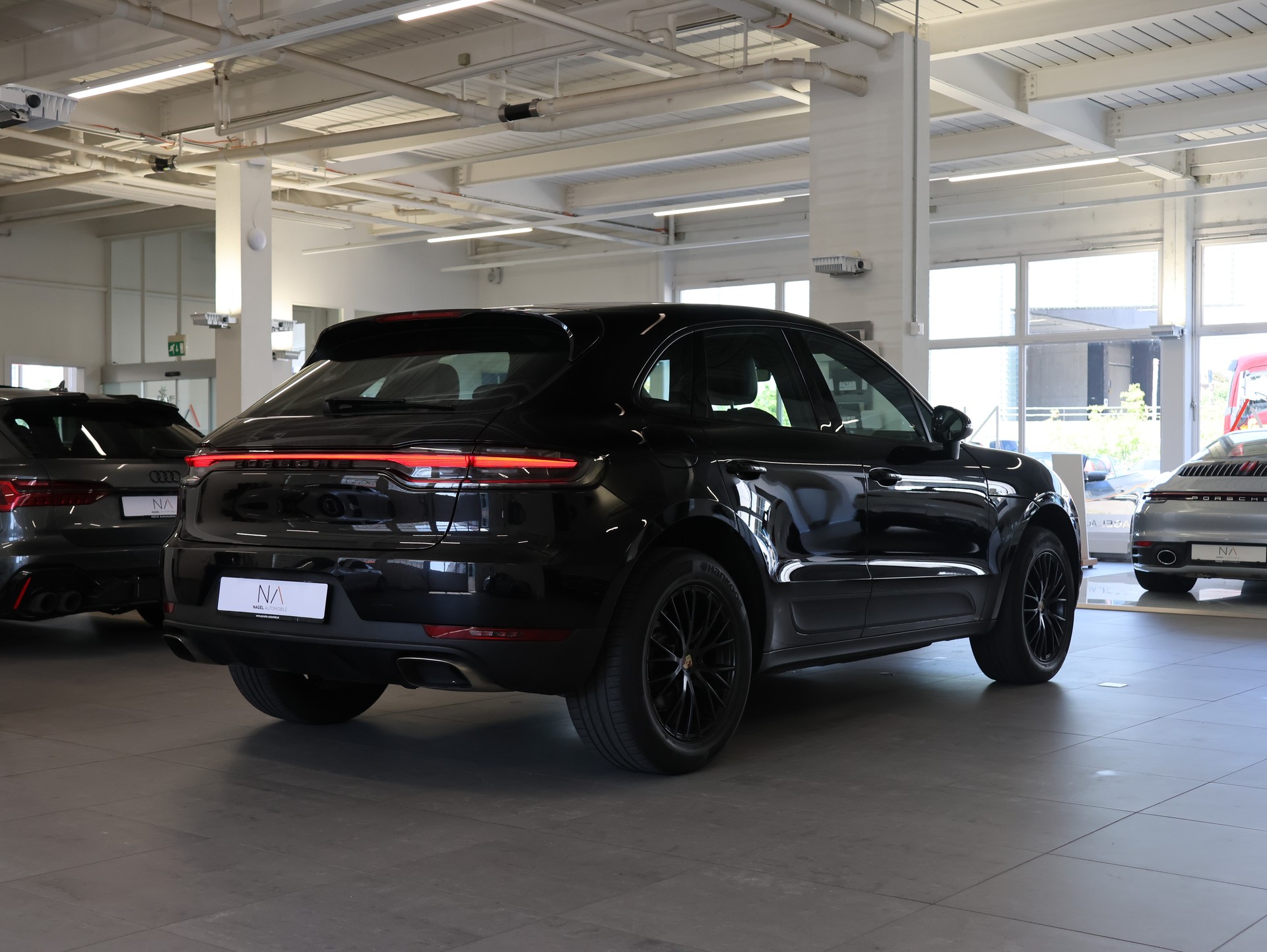 PORSCHE Macan PDK * Sitzheizung* *Rückfahrkamera*-image-5