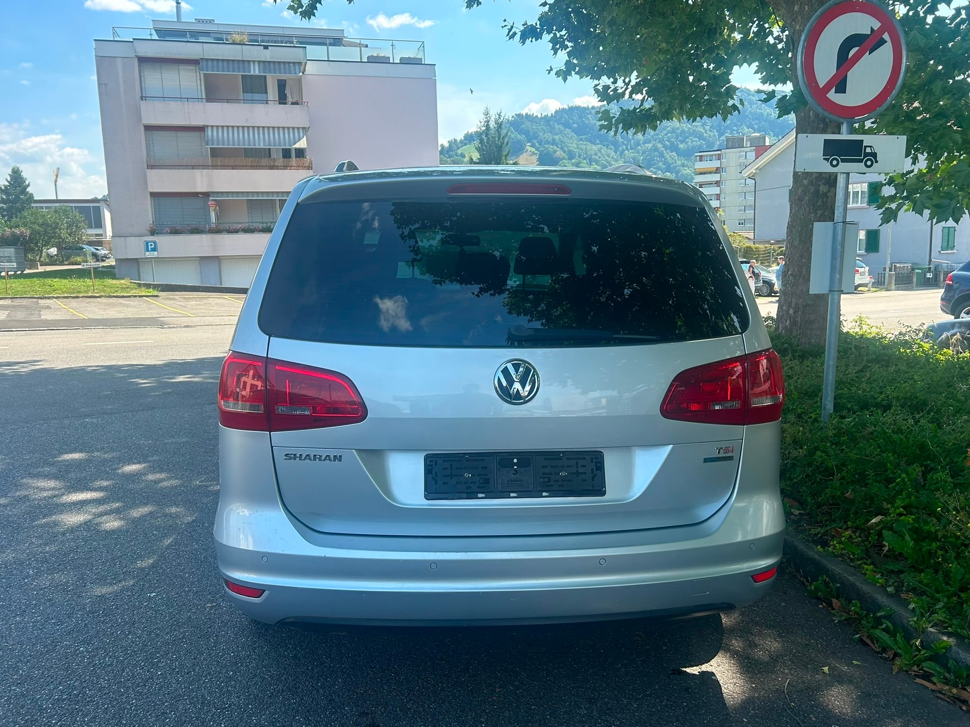 VW Sharan 1.4 TSI BlueMotion Technology Highline-image-4