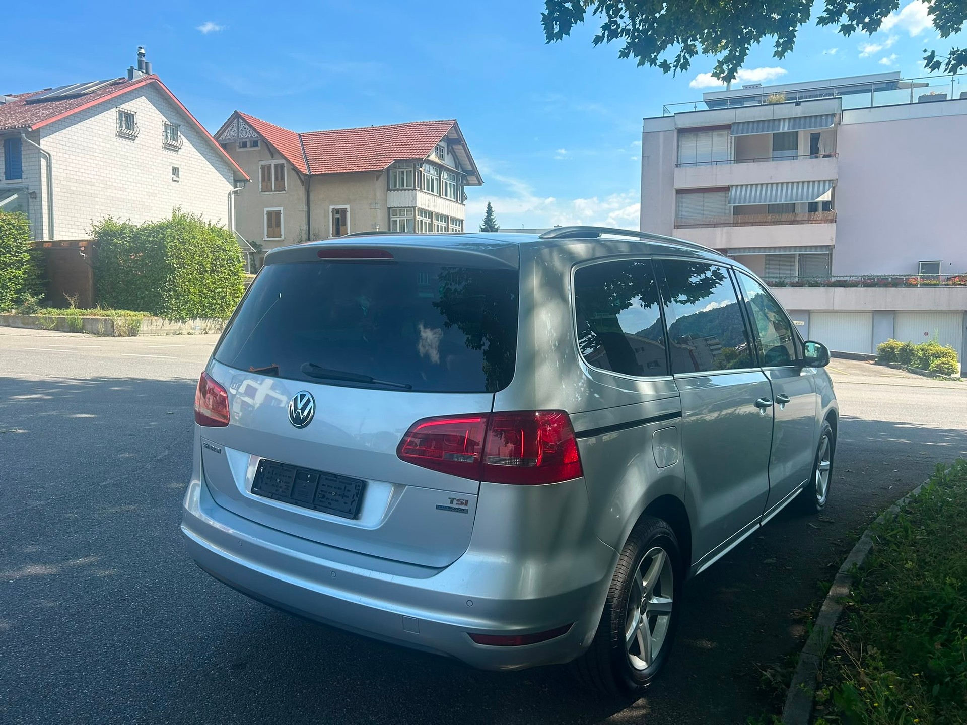 VW Sharan 1.4 TSI BlueMotion Technology Highline-showroom-element-2