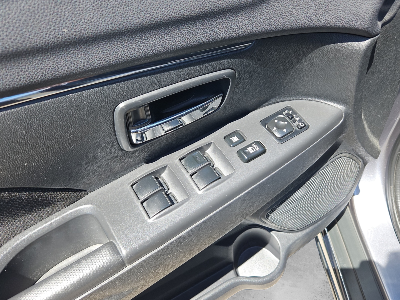 CITROEN C4 Aircross 1.6 HDi 115 Collection 4WD S/S-image-10