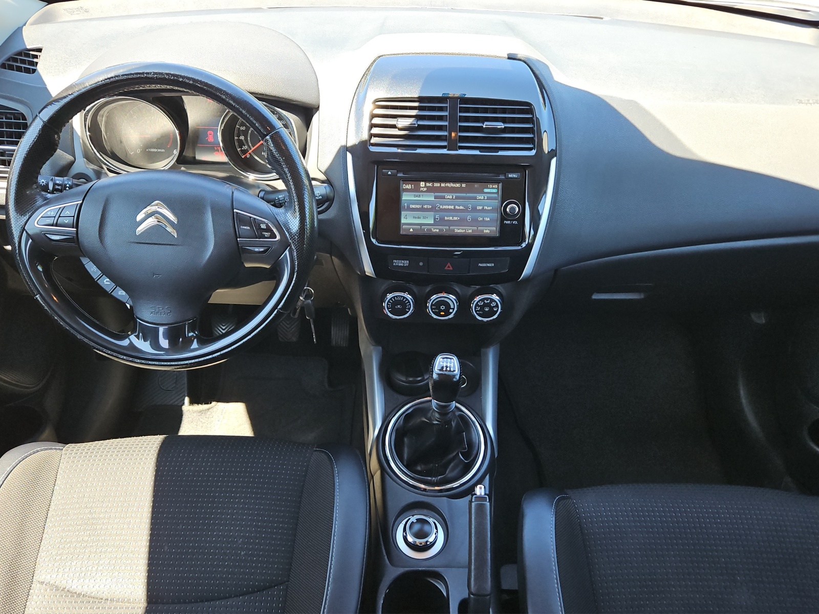 CITROEN C4 Aircross 1.6 HDi 115 Collection 4WD S/S-image-11