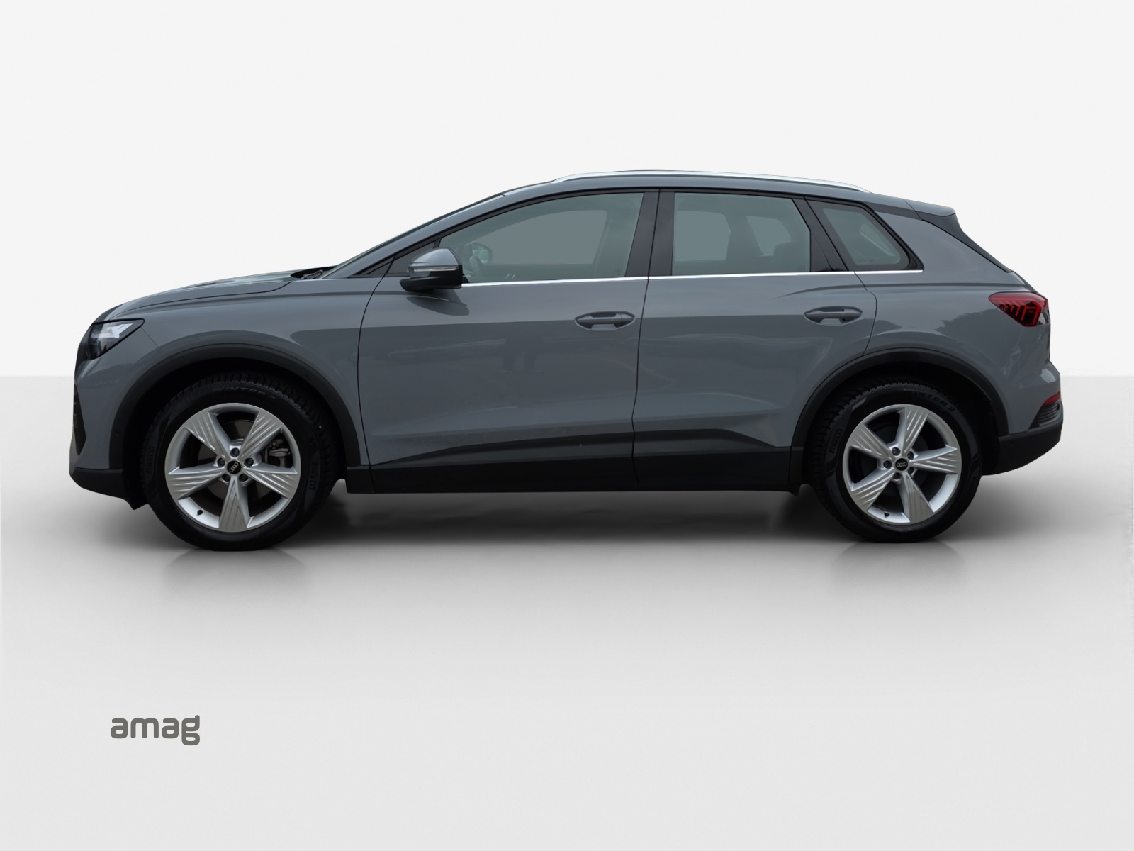 AUDI Q4 e-tron 35-showroom-element-1