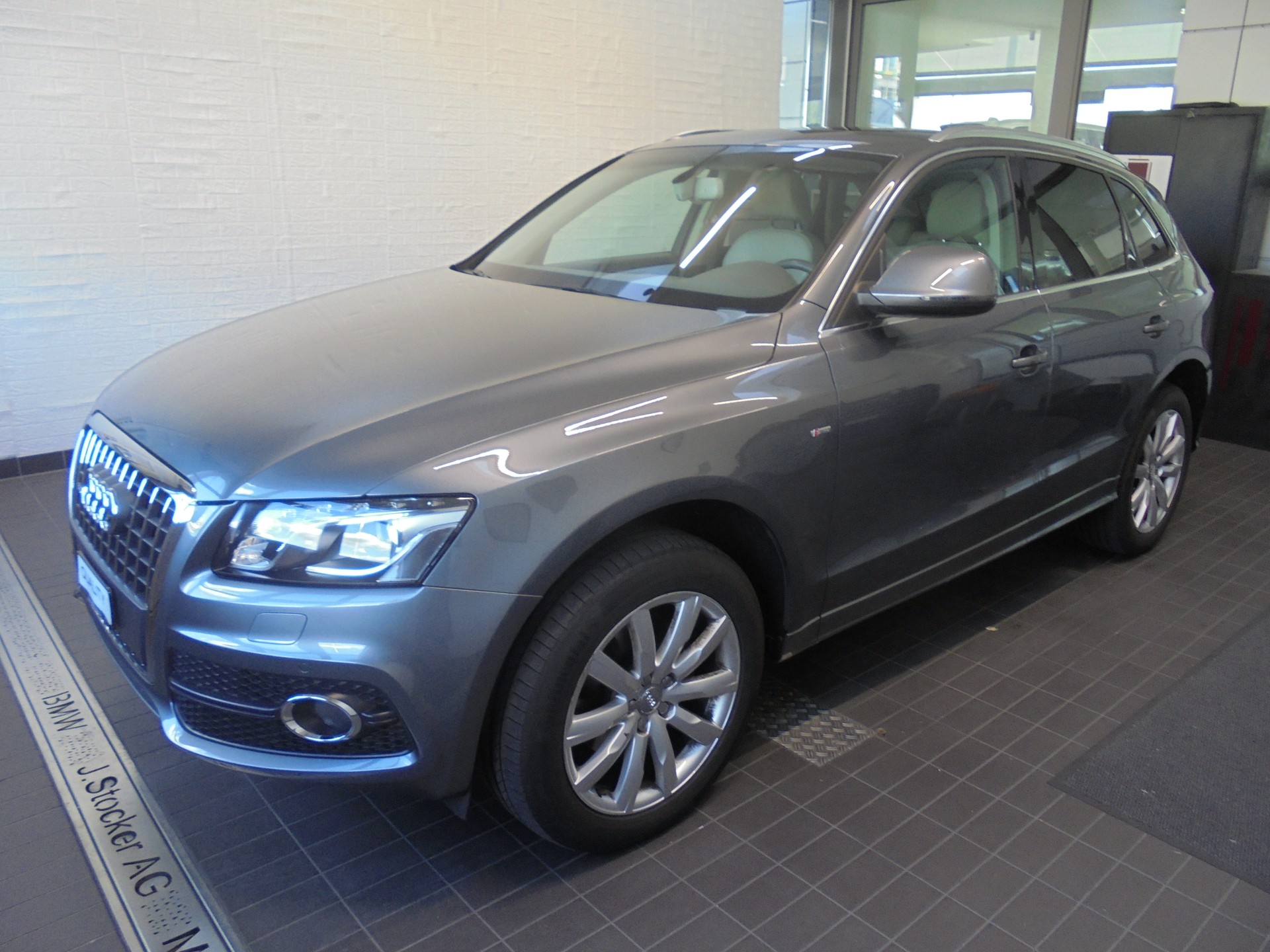 AUDI Q5 2.0 TFSI quattro