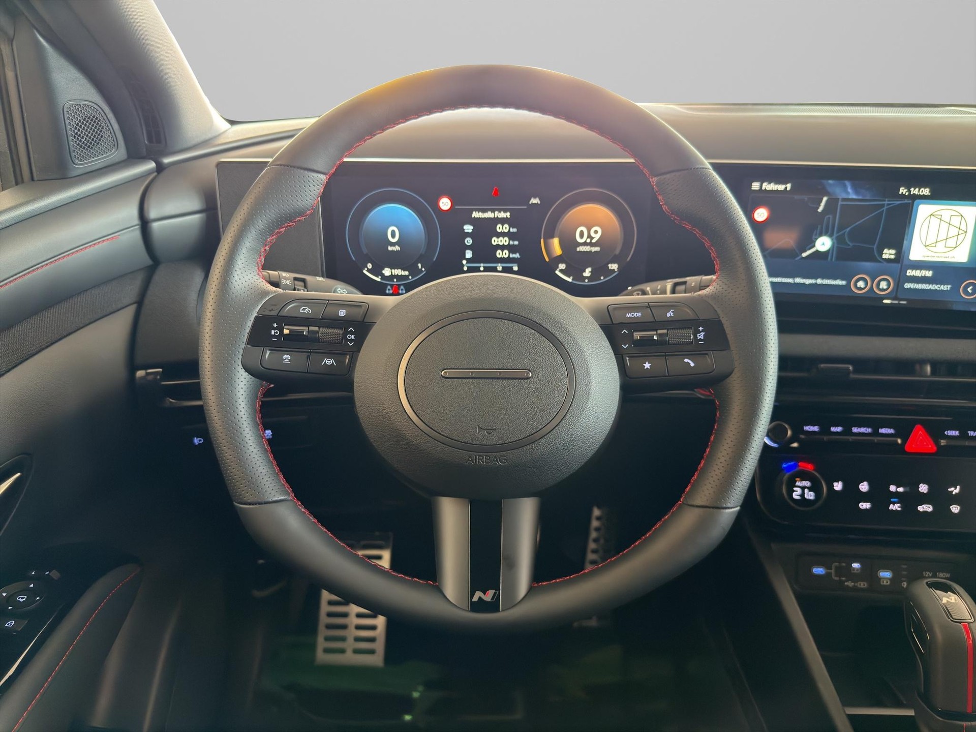 HYUNDAI Tucson 1.6 T-GDi N-Line 4WD-image-13