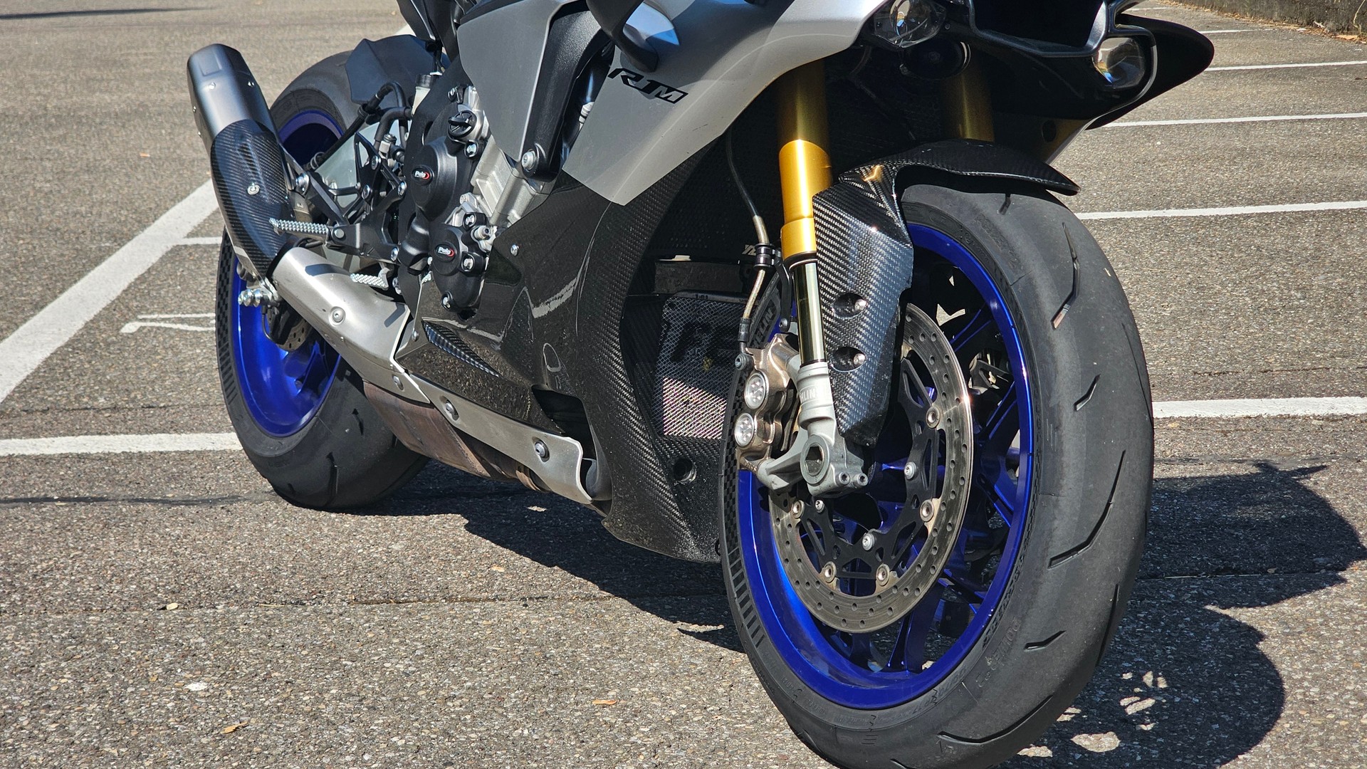 YAMAHA YZF-R1 M ABS-image-7