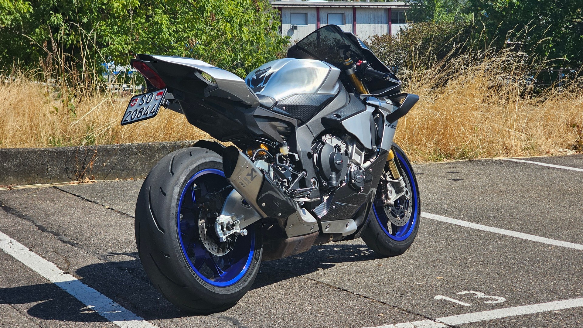 YAMAHA YZF-R1 M ABS-image-2