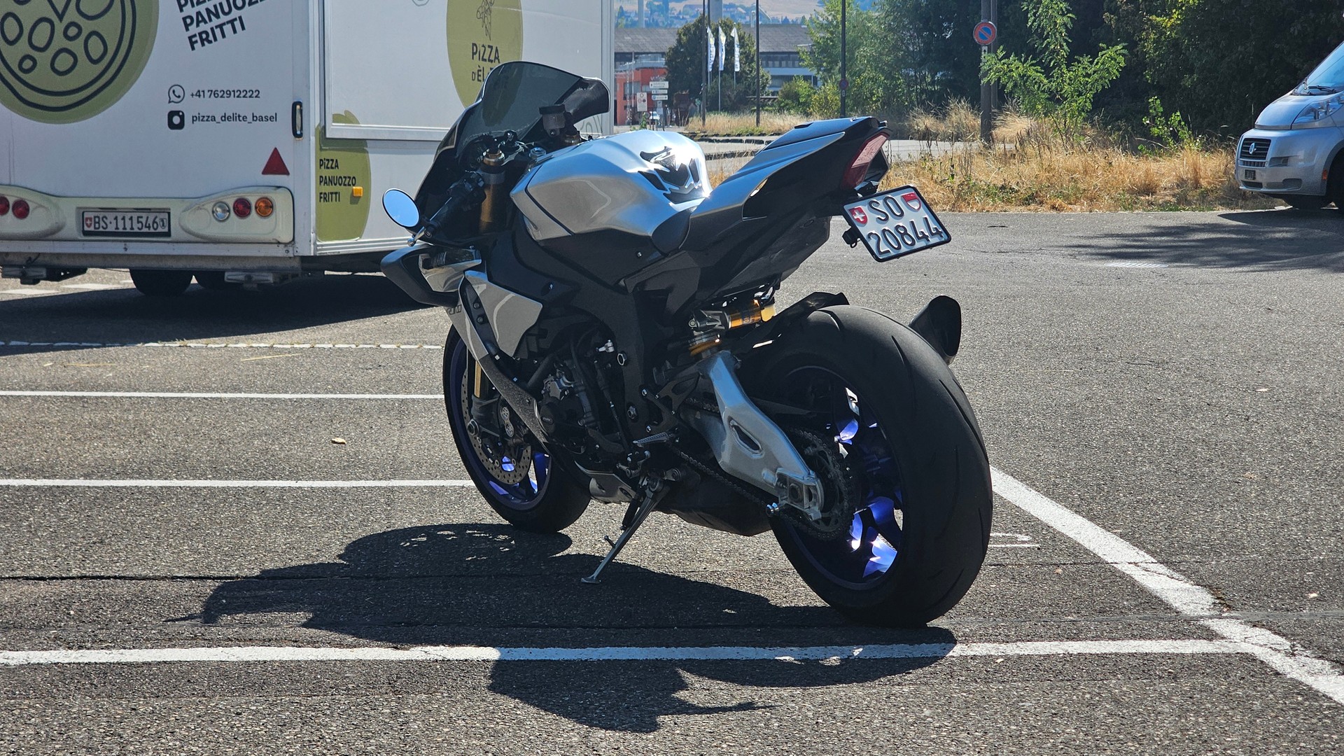 YAMAHA YZF-R1 M ABS-image-3