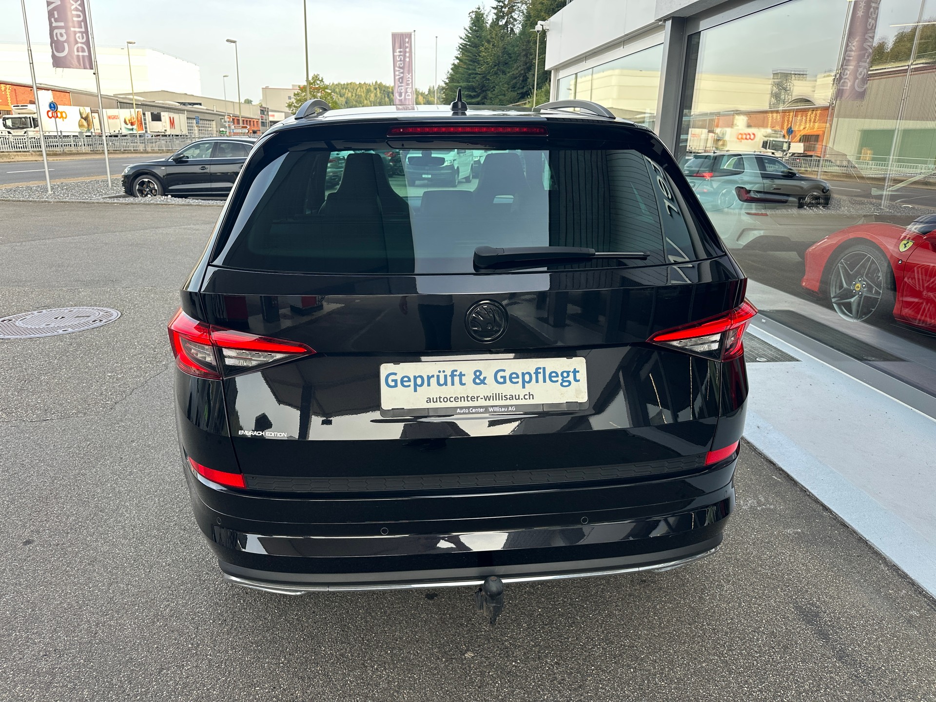 SKODA Kodiaq 2.0 TSI 4x4 Sport Line-image-7